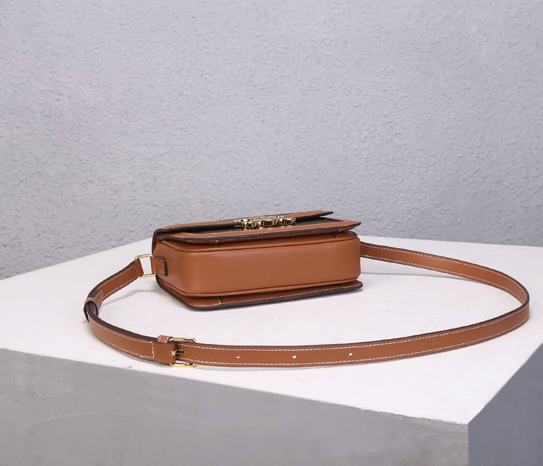 Celine Small Besace 16 Cowhide Replica Saddle Bag