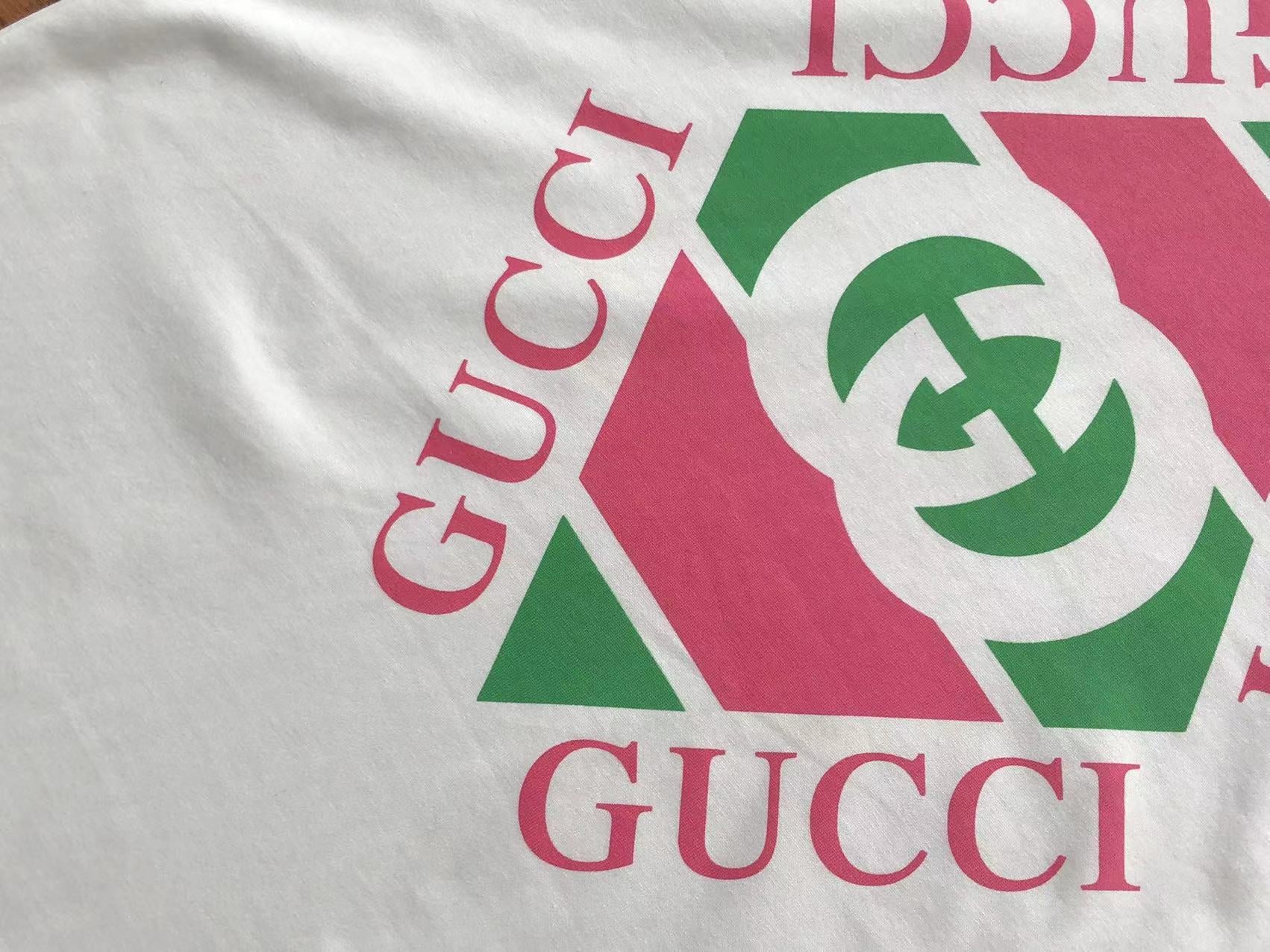 Gucci T-shirt