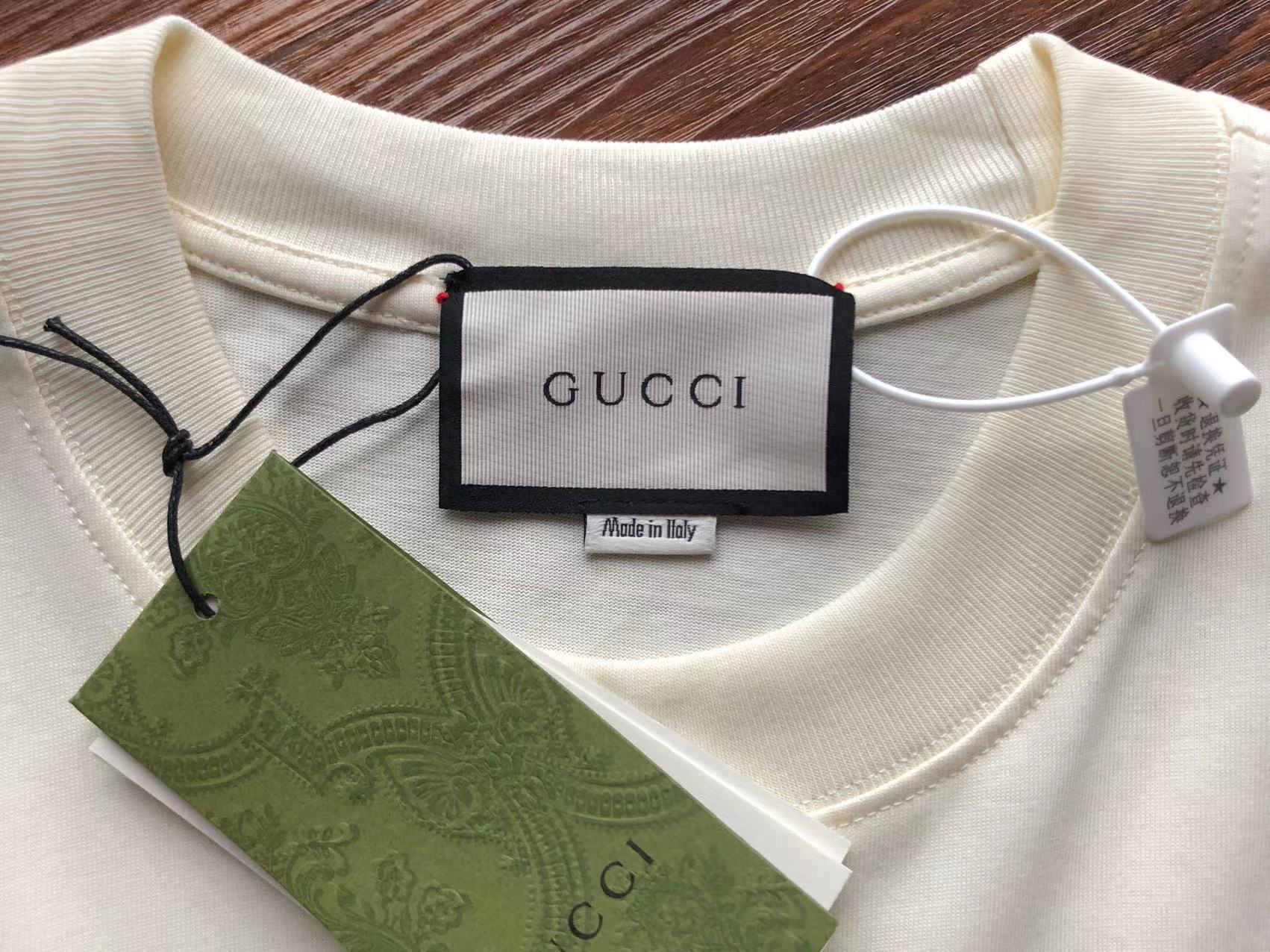 Gucci T-shirt
