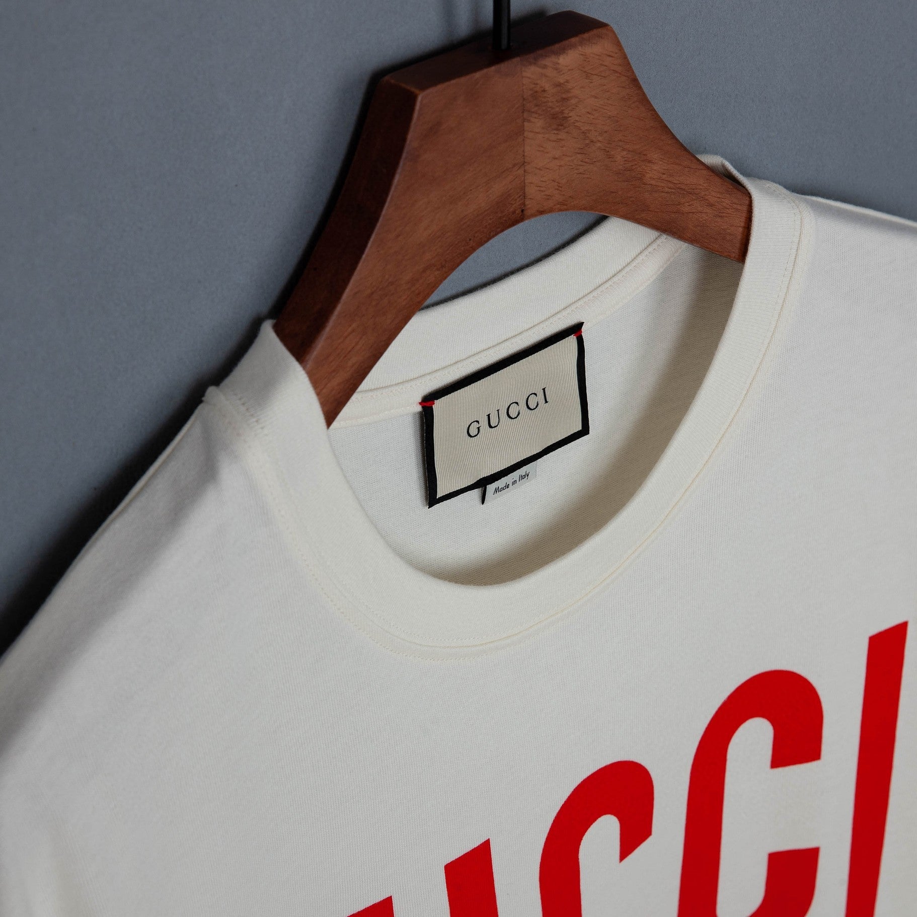 Gucci T-shirt