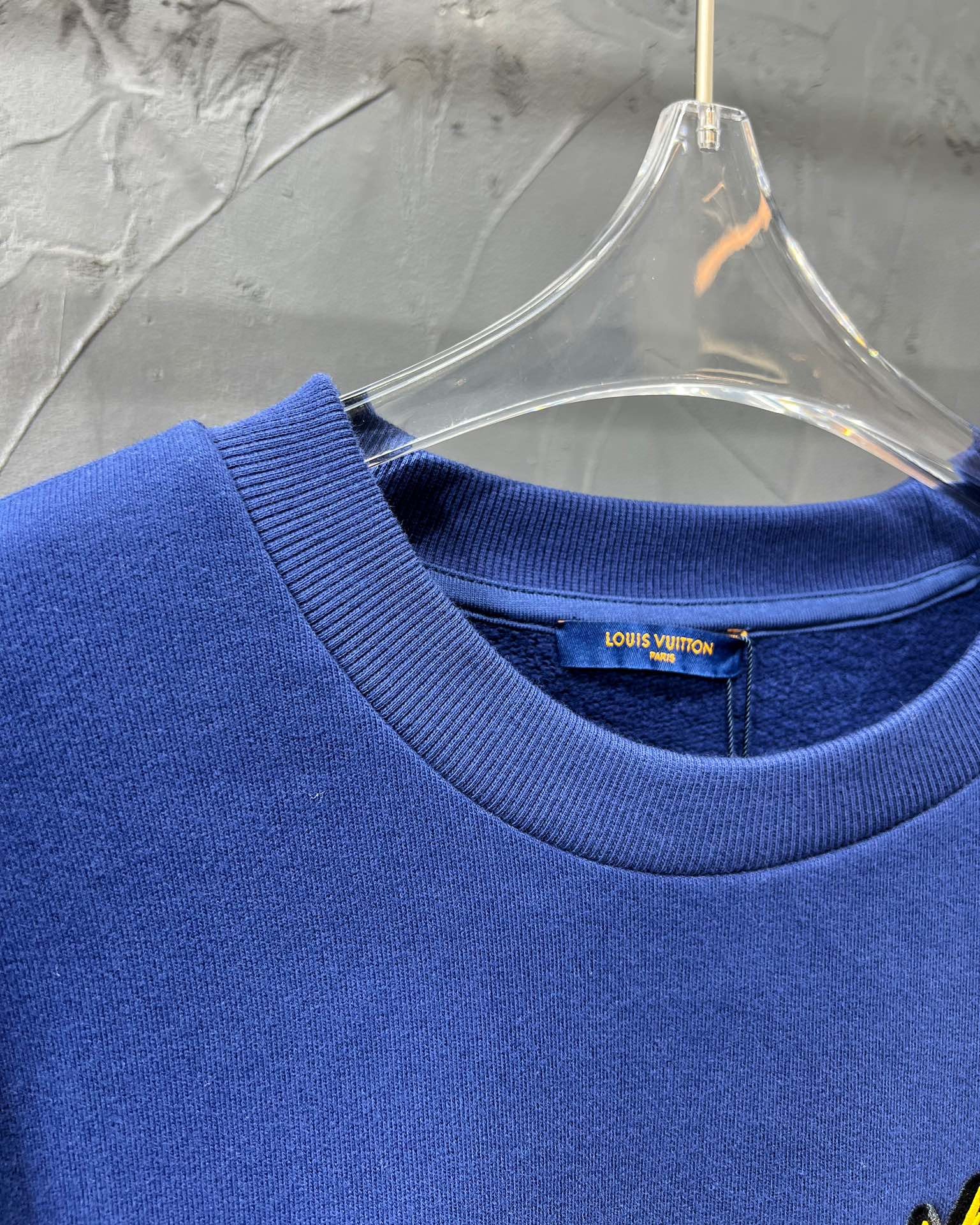 Louis Vuitton Sweatshirt