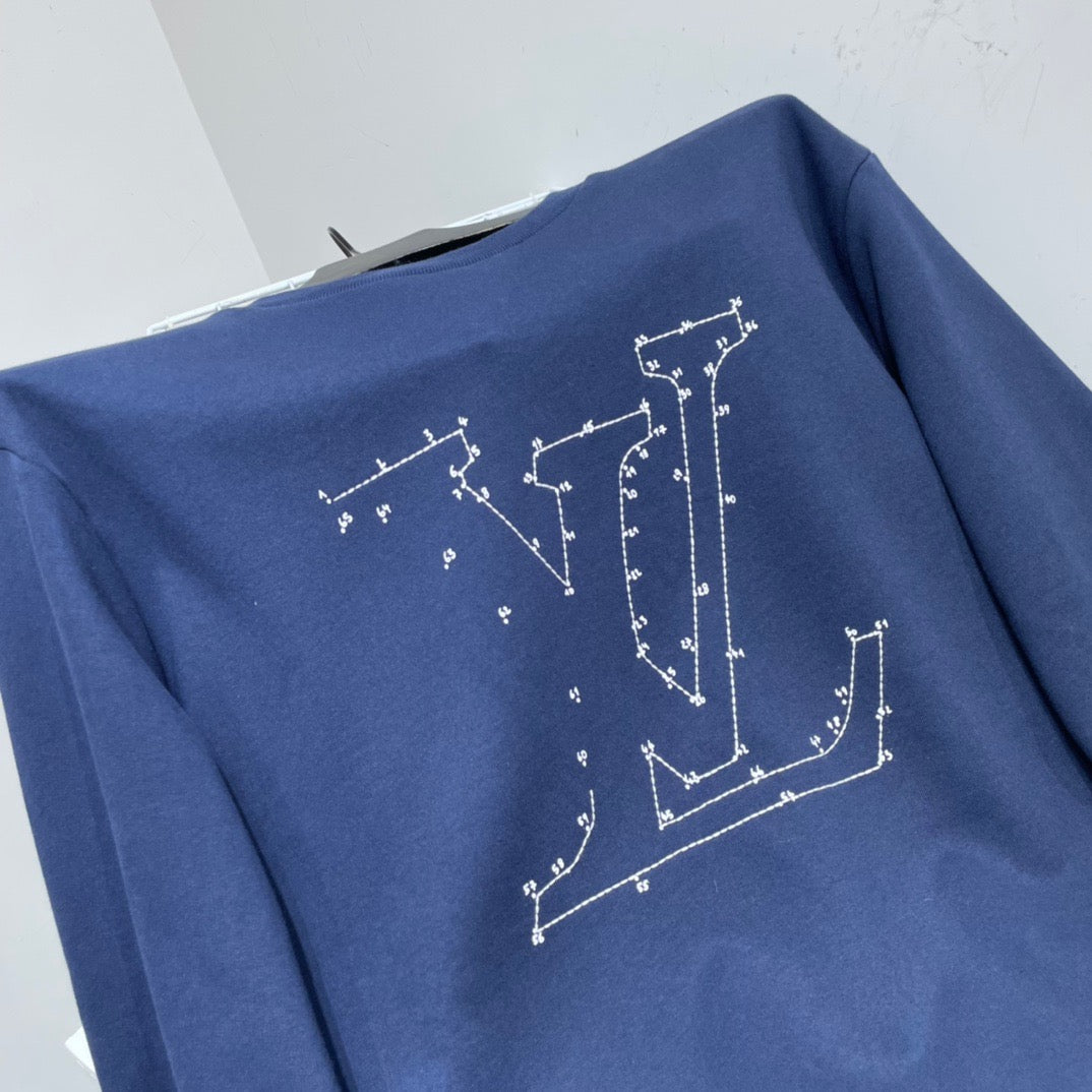 Louis Vuitton Sweatshirt