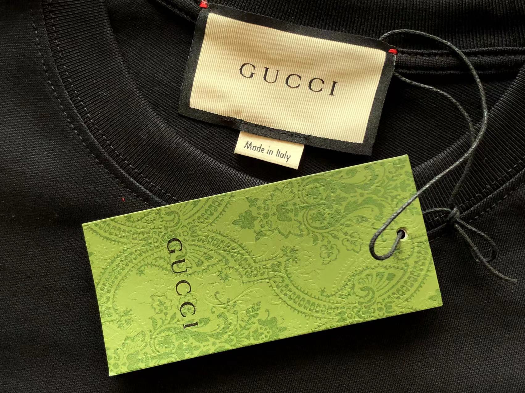 Gucci T-shirt