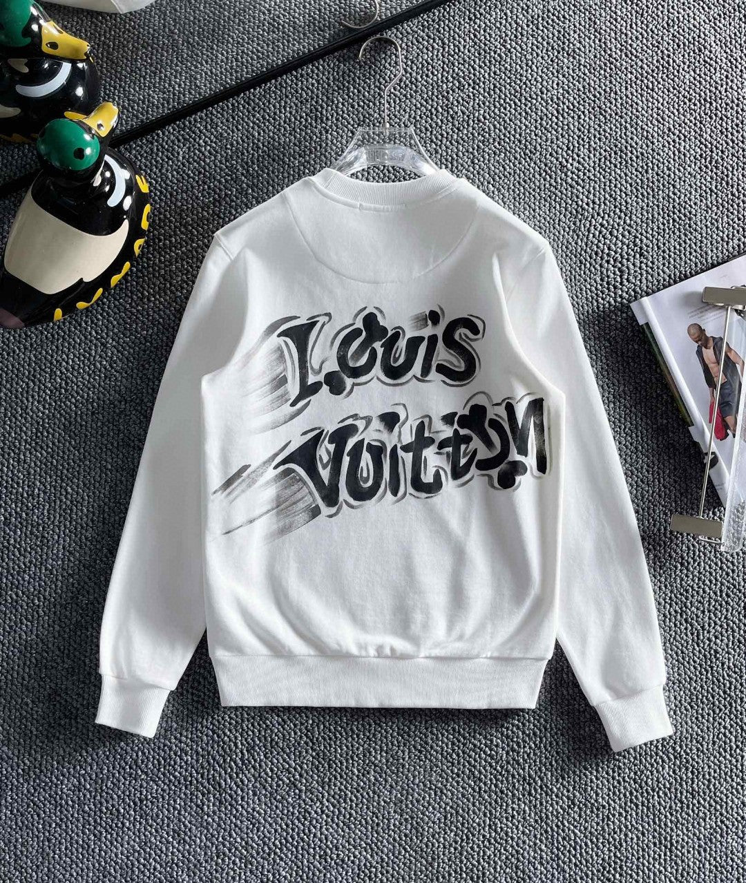 Louis Vuitton Sweatshirt