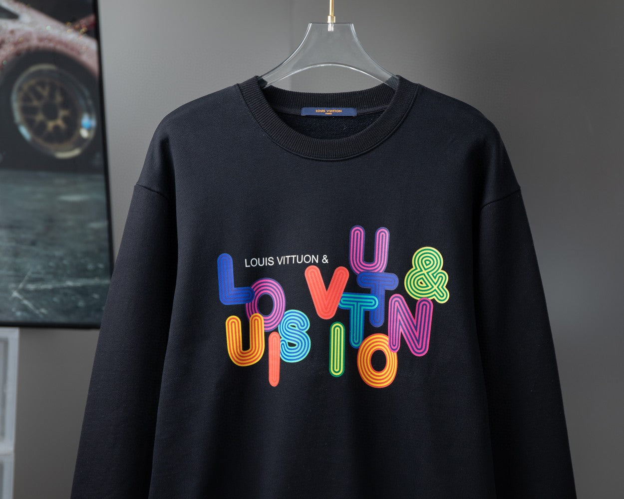 Louis Vuitton Sweatshirt