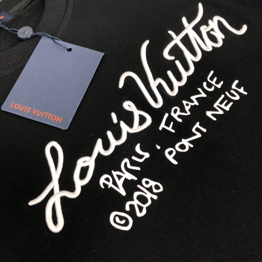 Louis Vuitton Sweatshirt