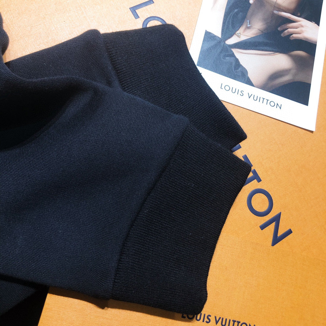 Louis Vuitton Sweatshirt