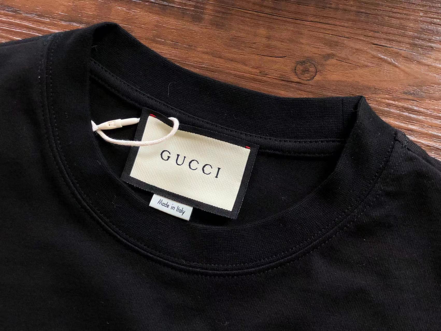Gucci T-shirt