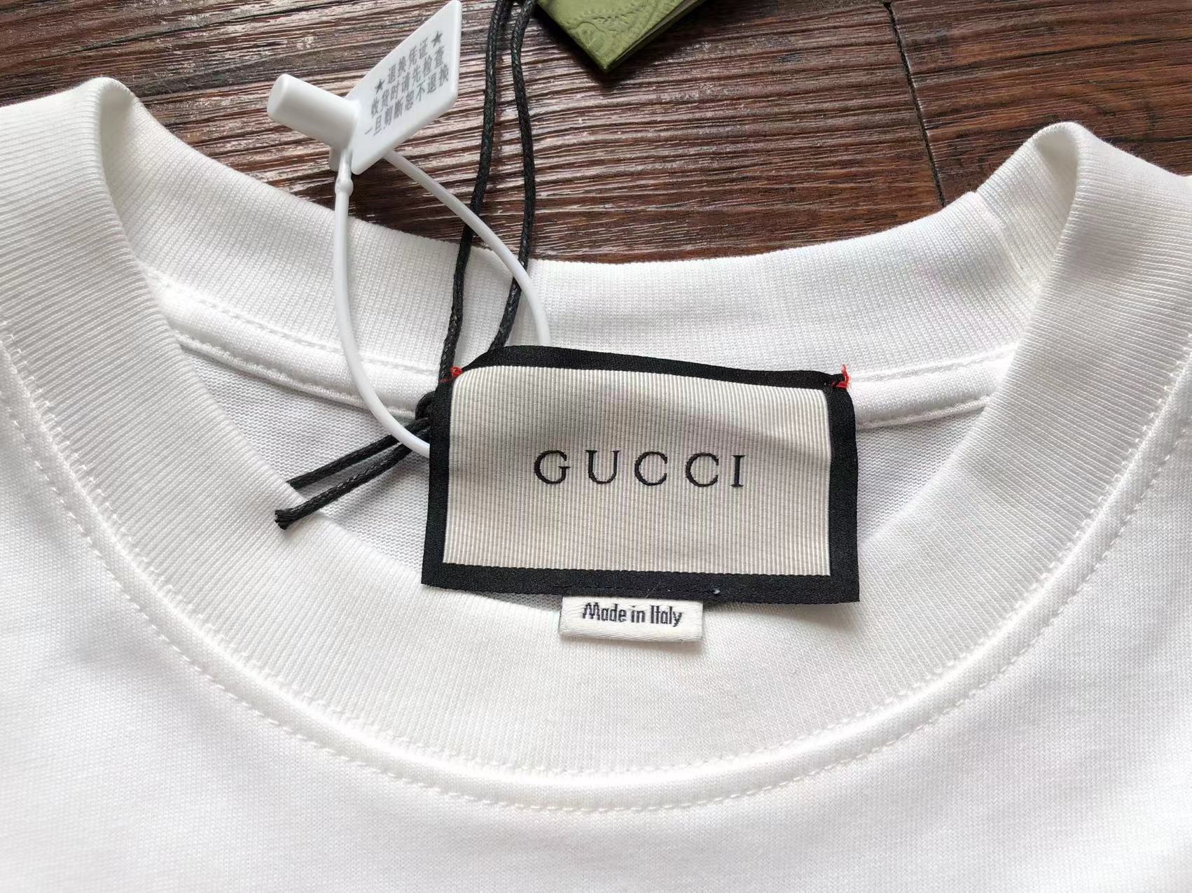 Gucci T-shirt