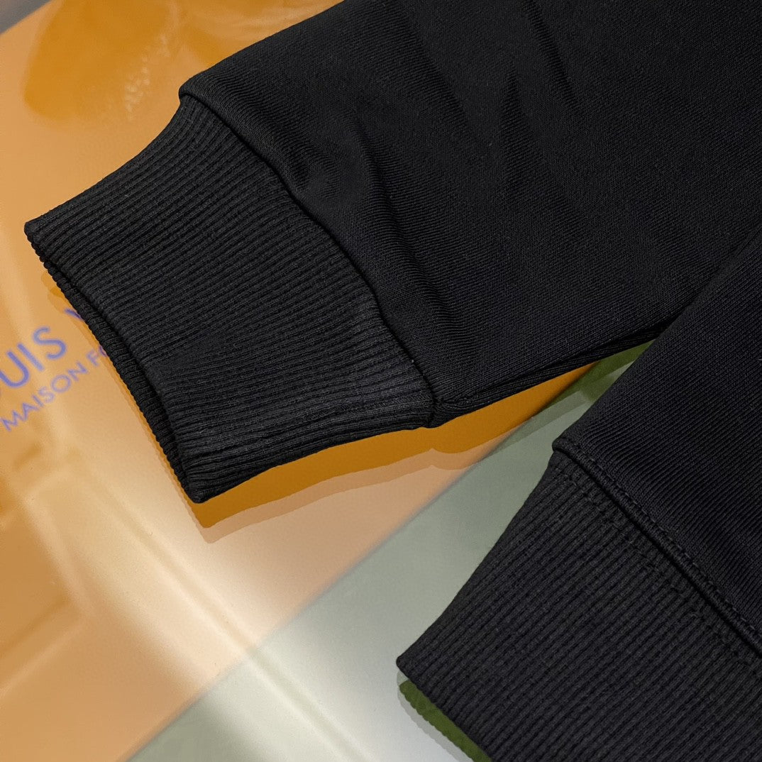 Louis Vuitton Sweatshirt