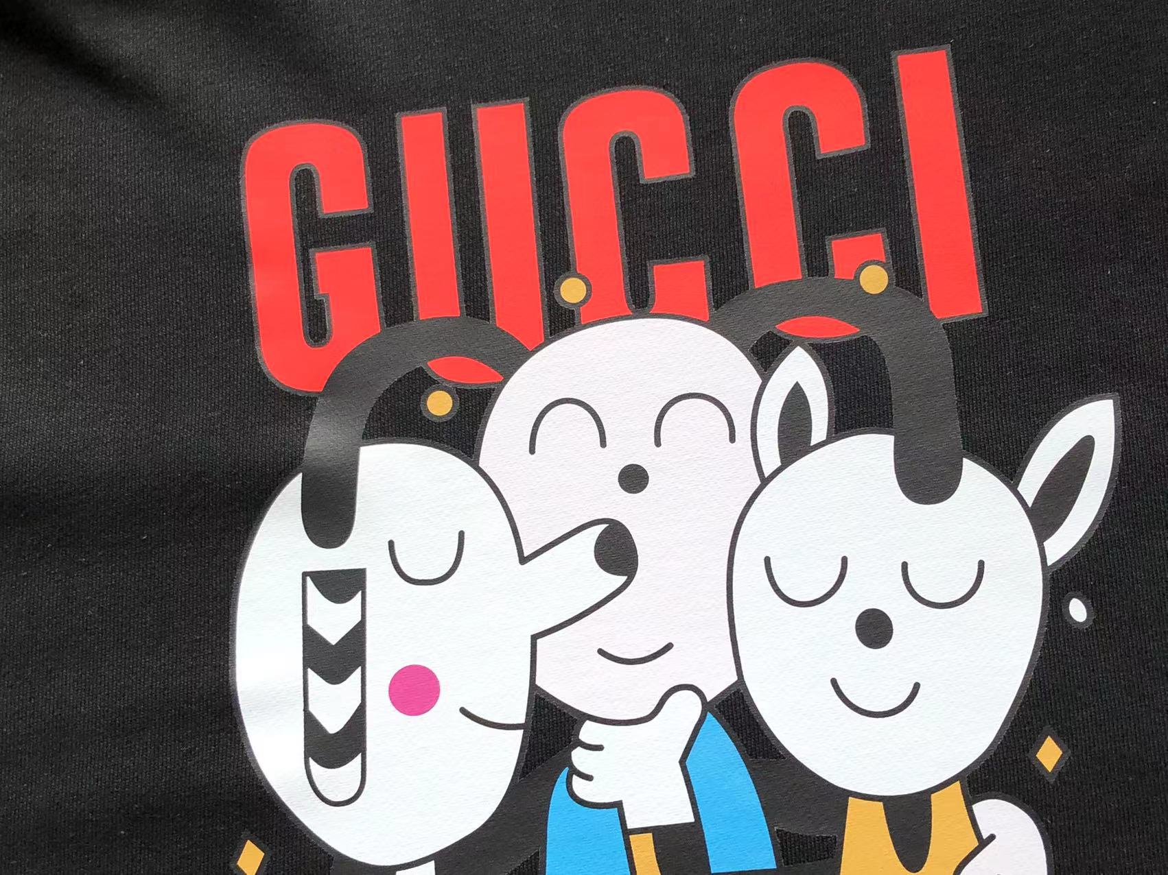 Gucci Sweatshirt
