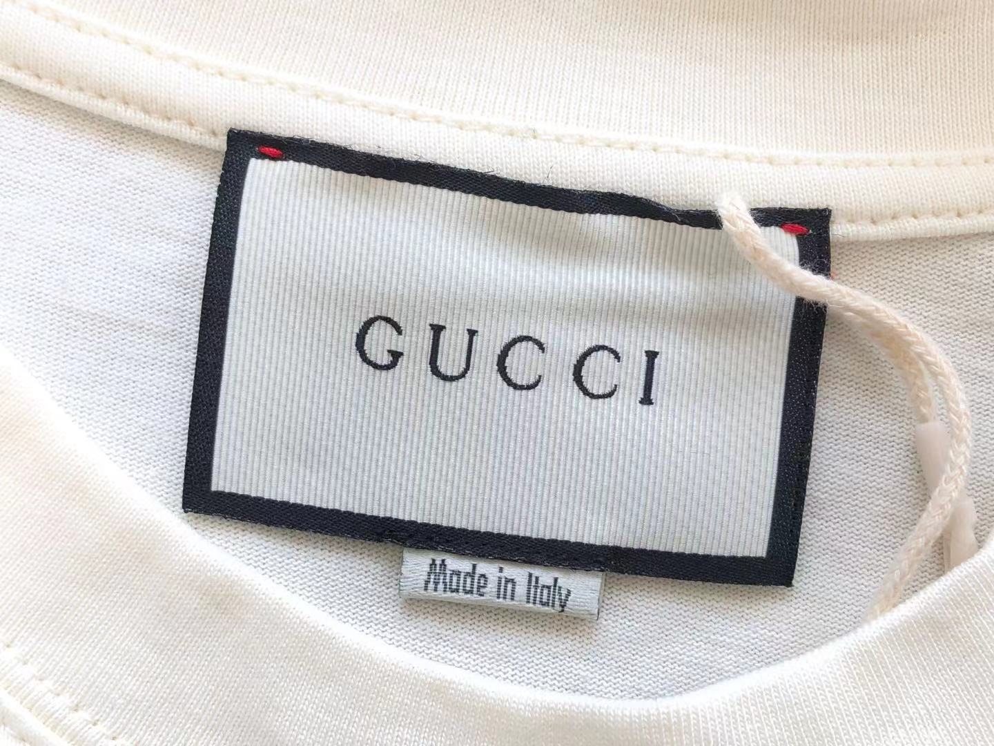 Gucci T-shirt
