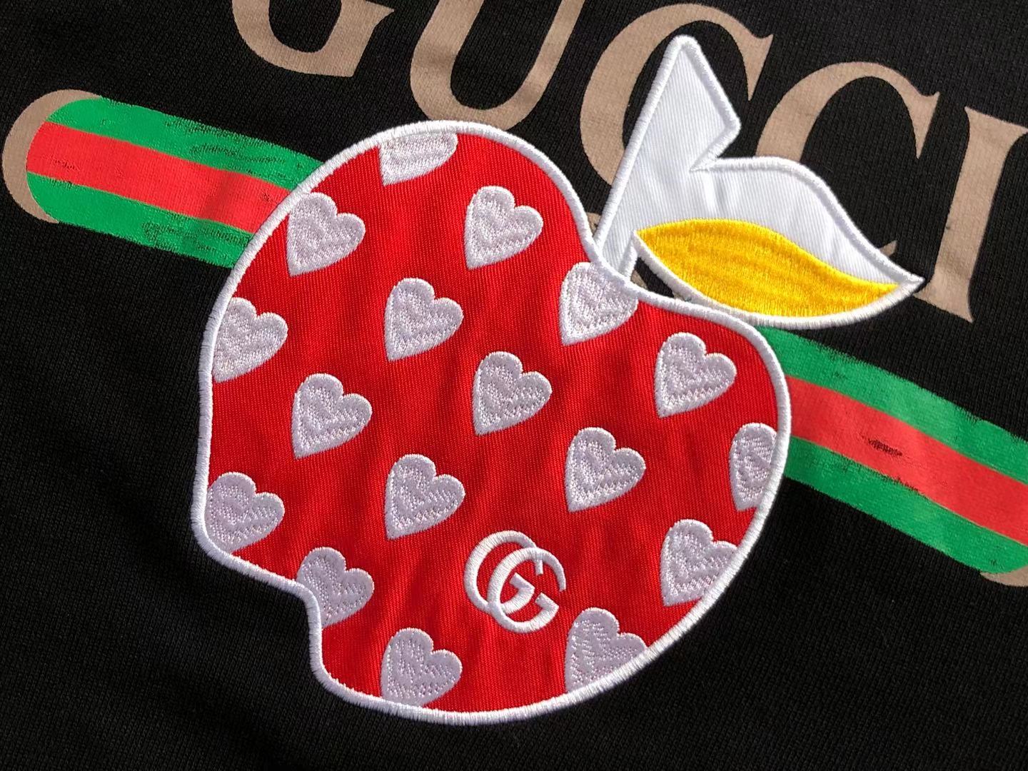 Gucci Sweatshirt