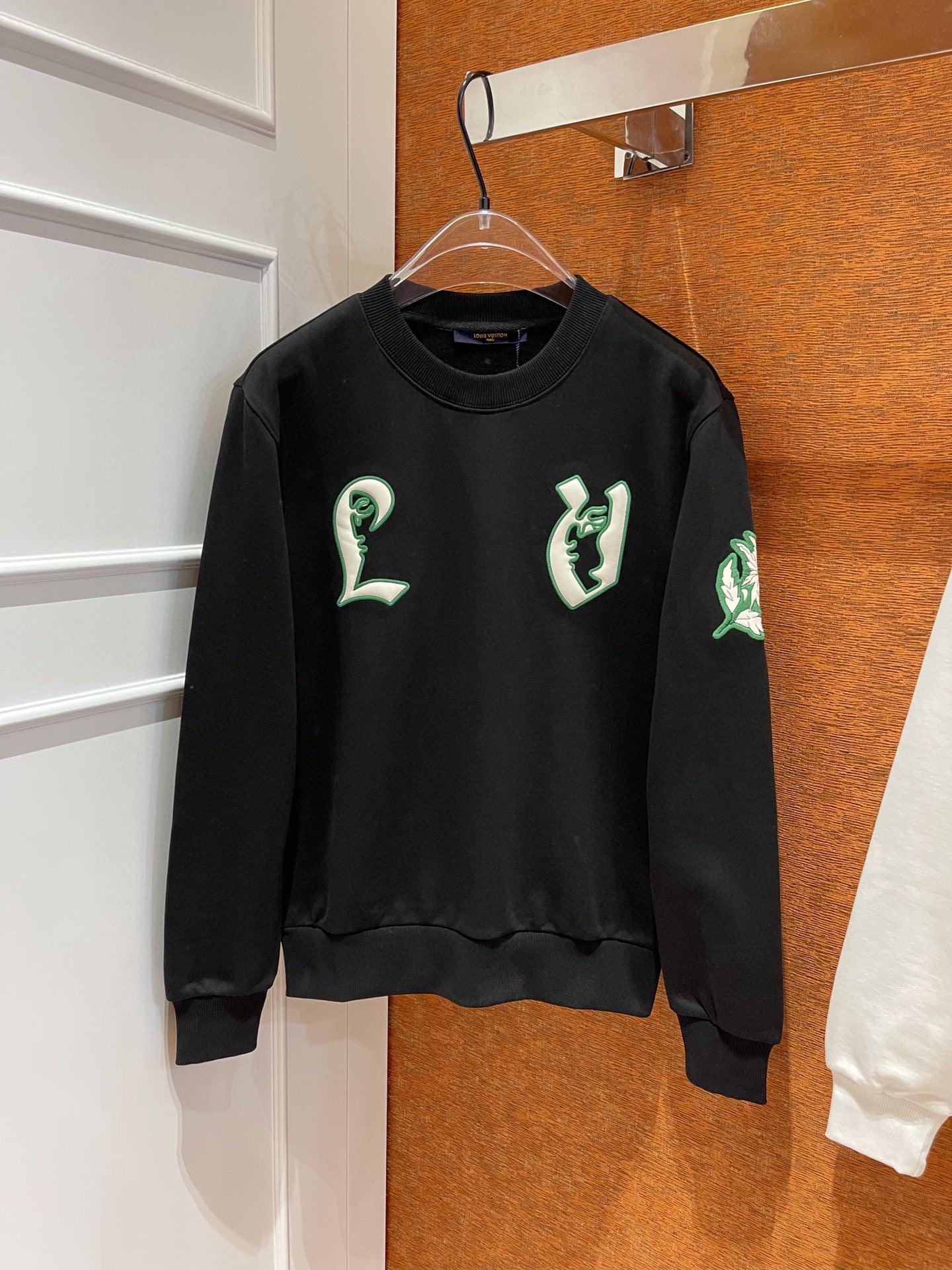 Louis Vuitton Sweatshirt