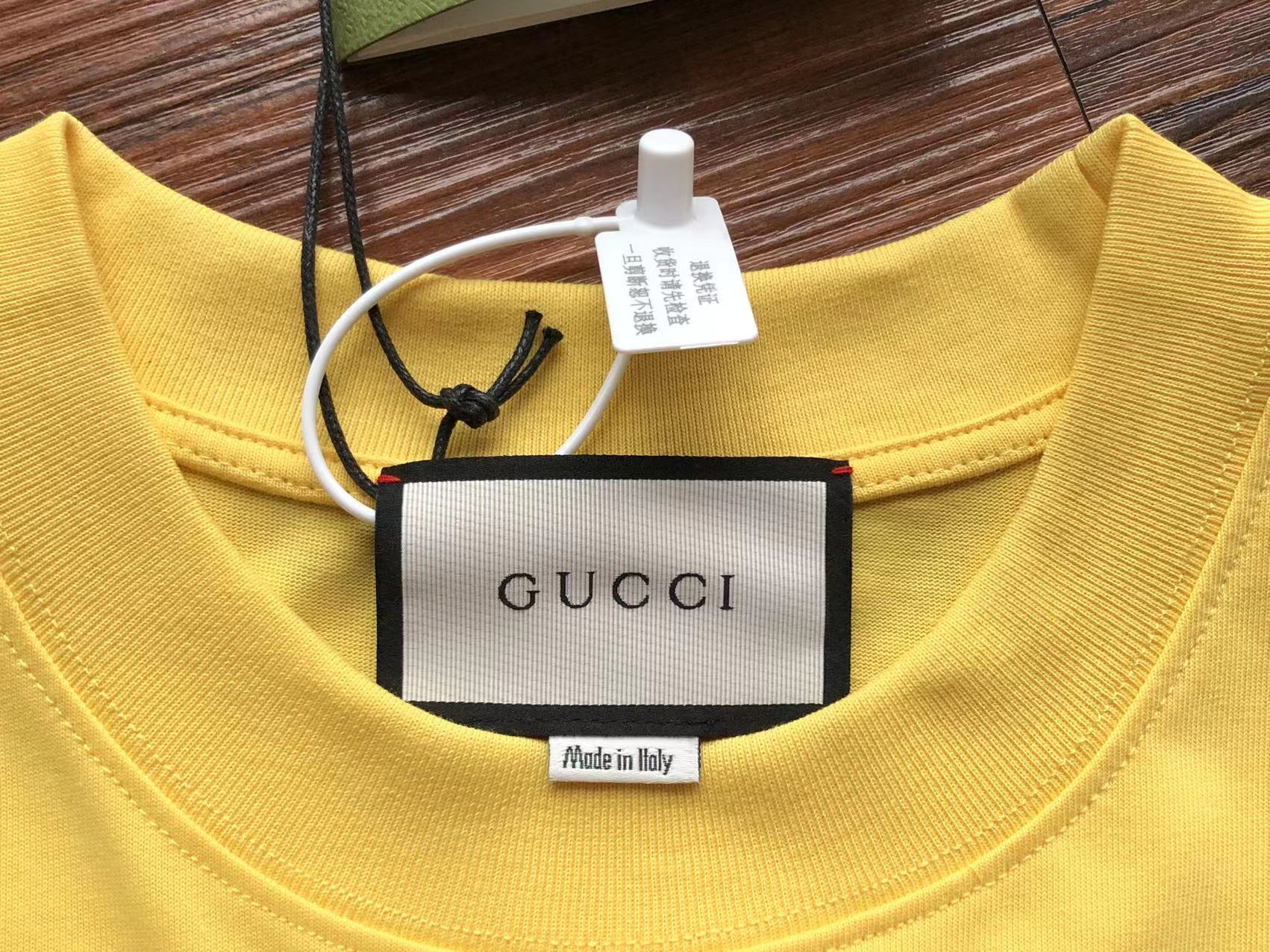 Gucci T-shirt