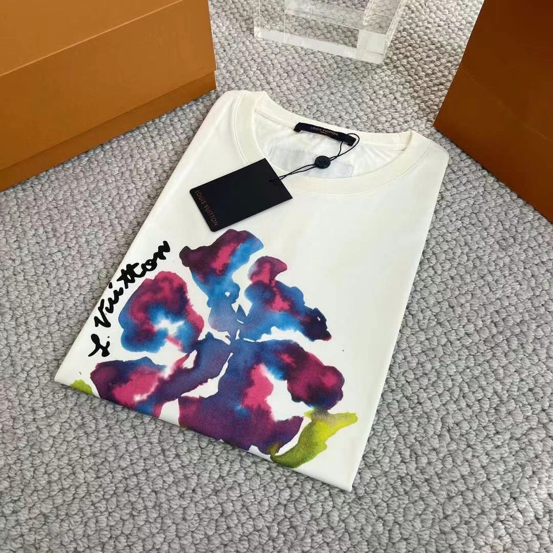 Louis Vuitton T-shirt