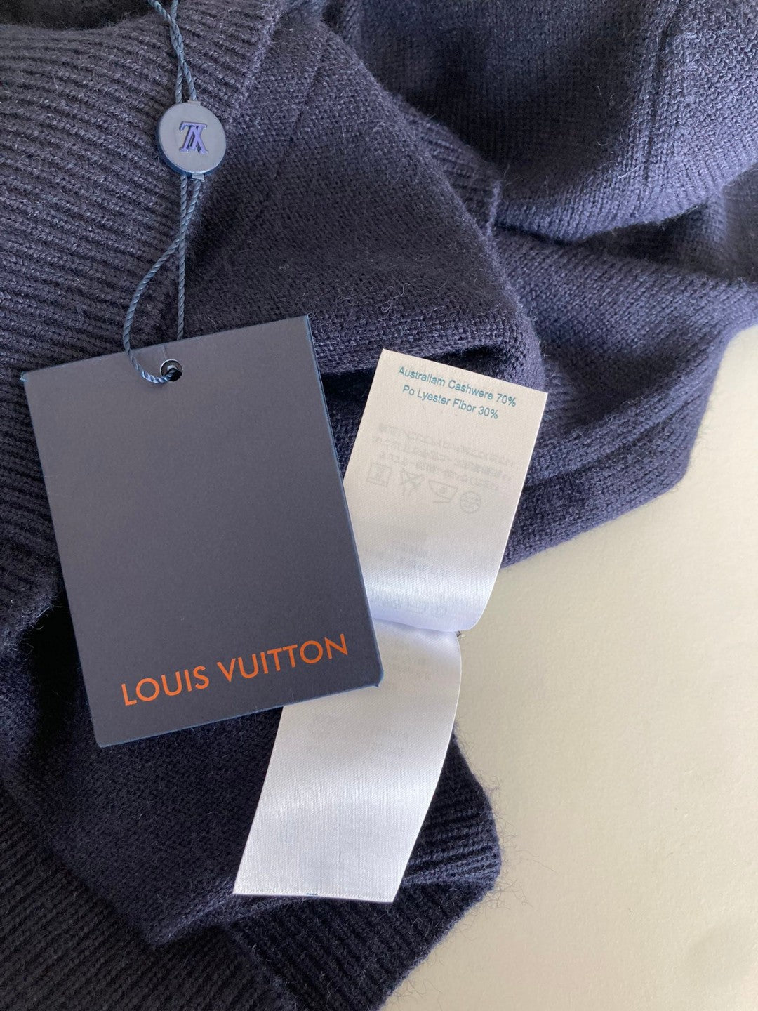 Louis Vuitton Cardigan