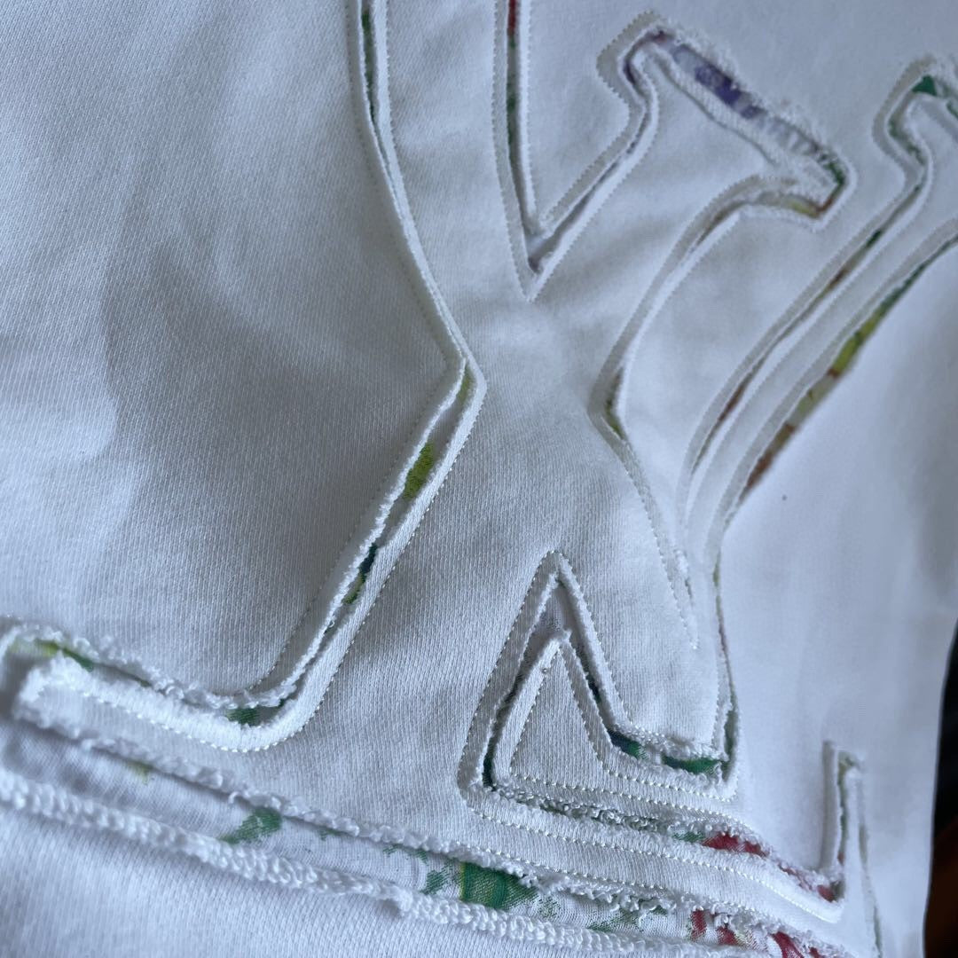 Louis Vuitton Sweatshirt