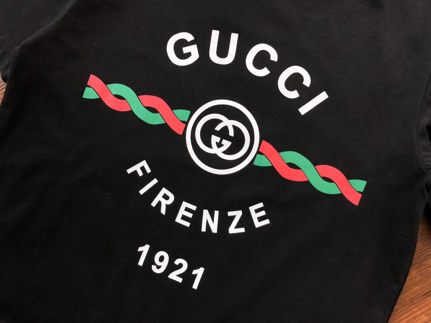Gucci T-shirt