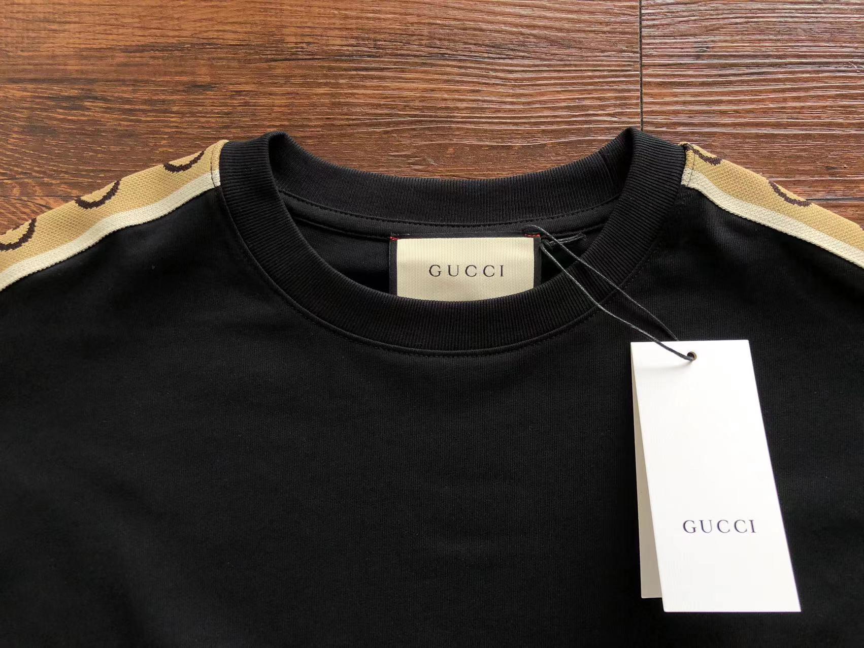 Gucci T-shirt