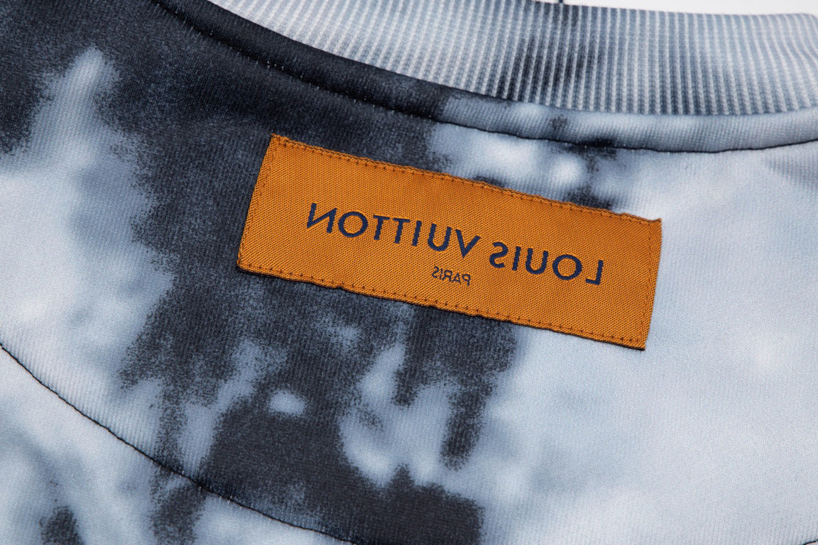 Louis Vuitton Sweatshirt