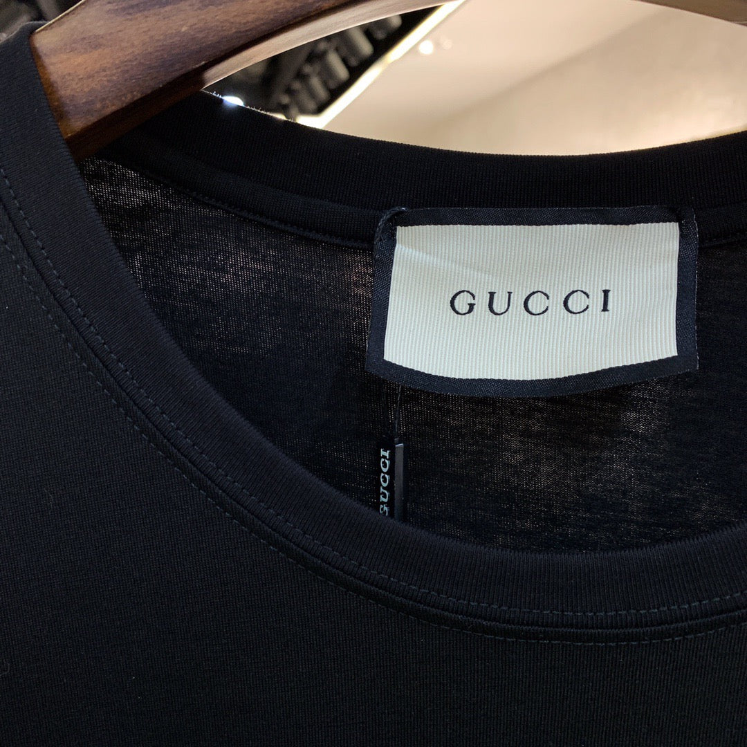 Gucci T-shirt