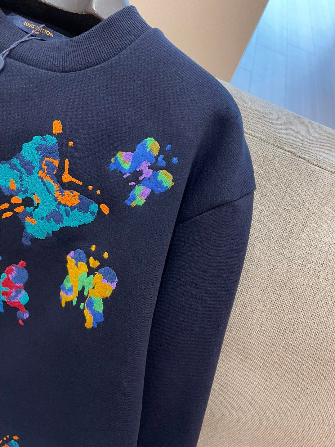 Louis Vuitton Sweatshirt