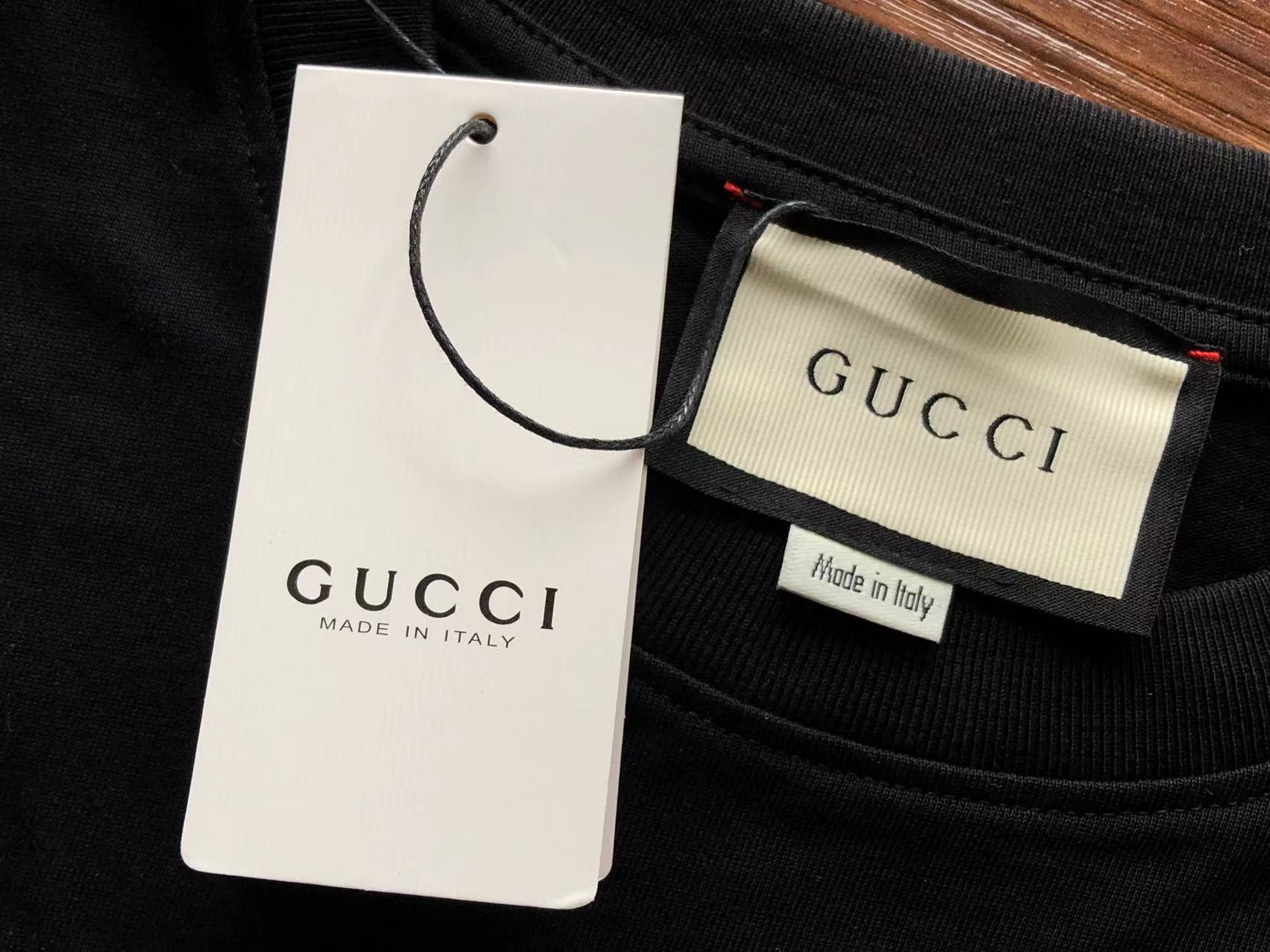 Gucci T-shirt