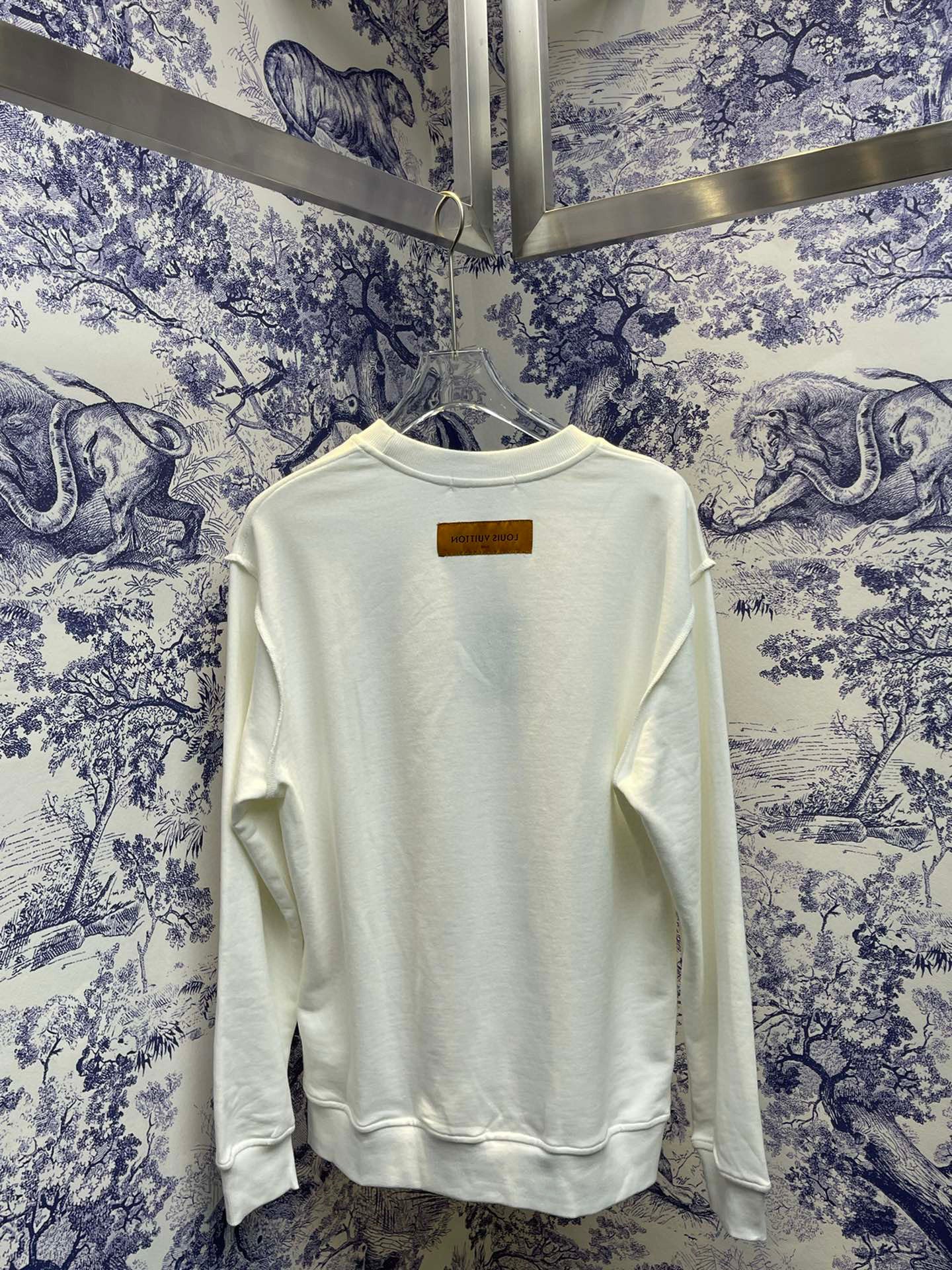 Louis Vuitton Sweatshirt