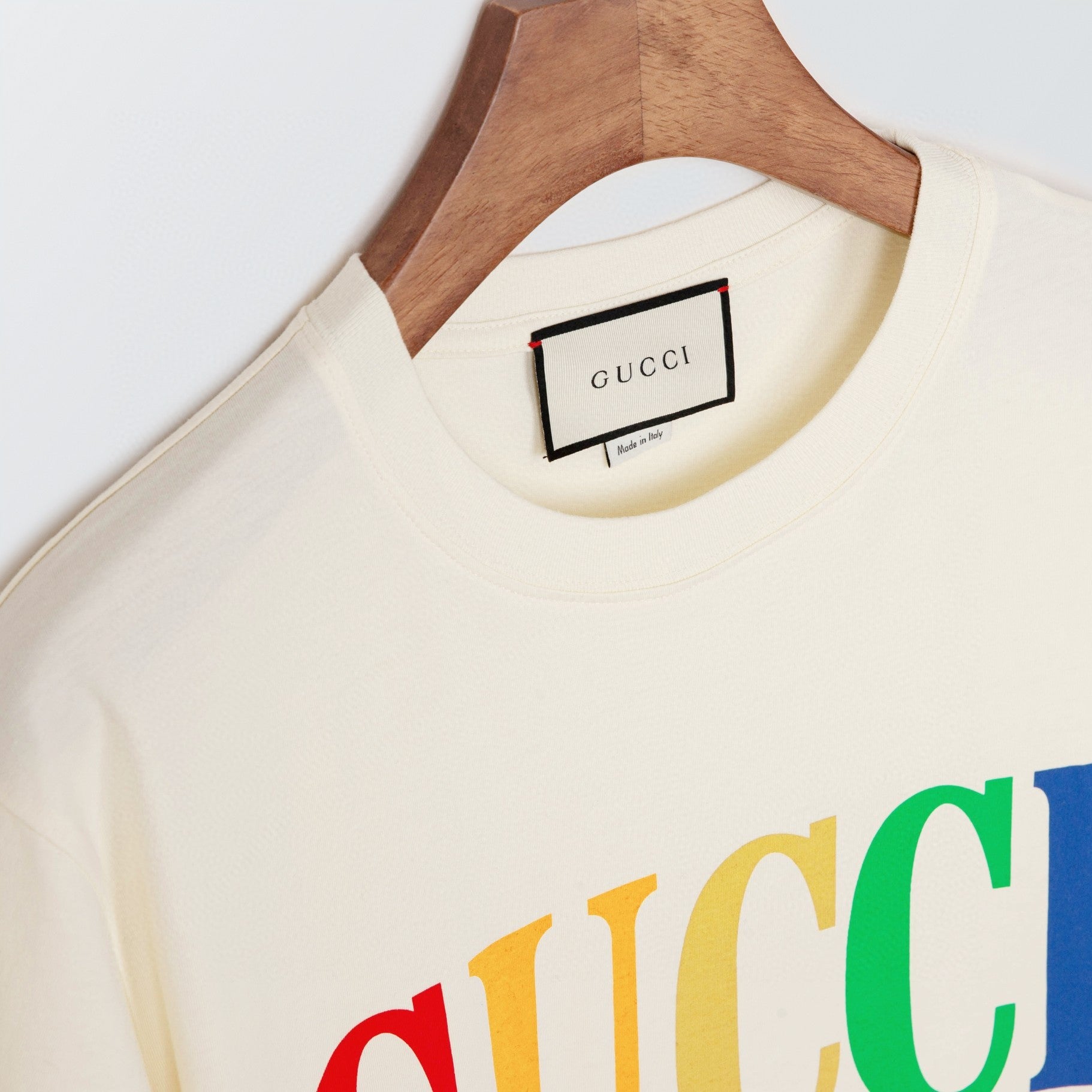 Gucci T-shirt