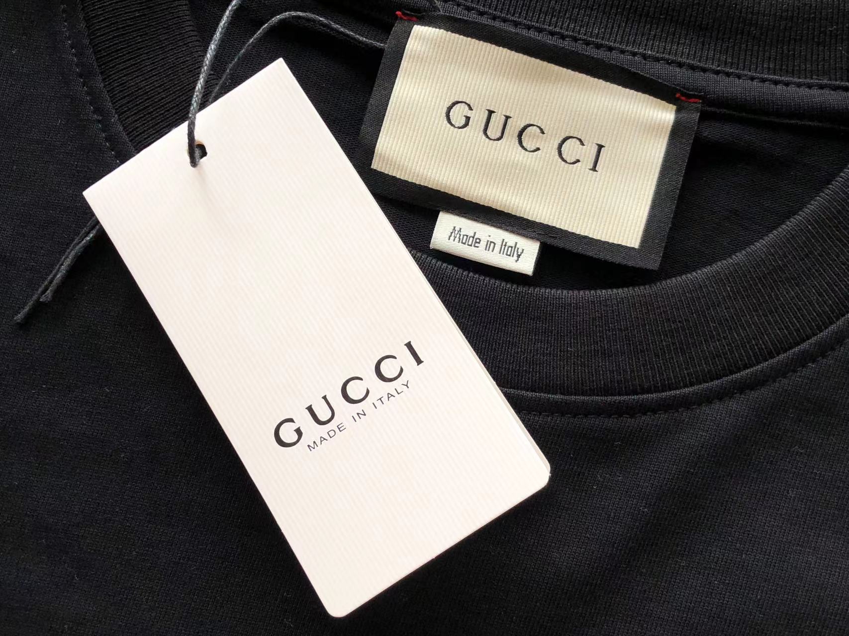 Gucci T-shirt