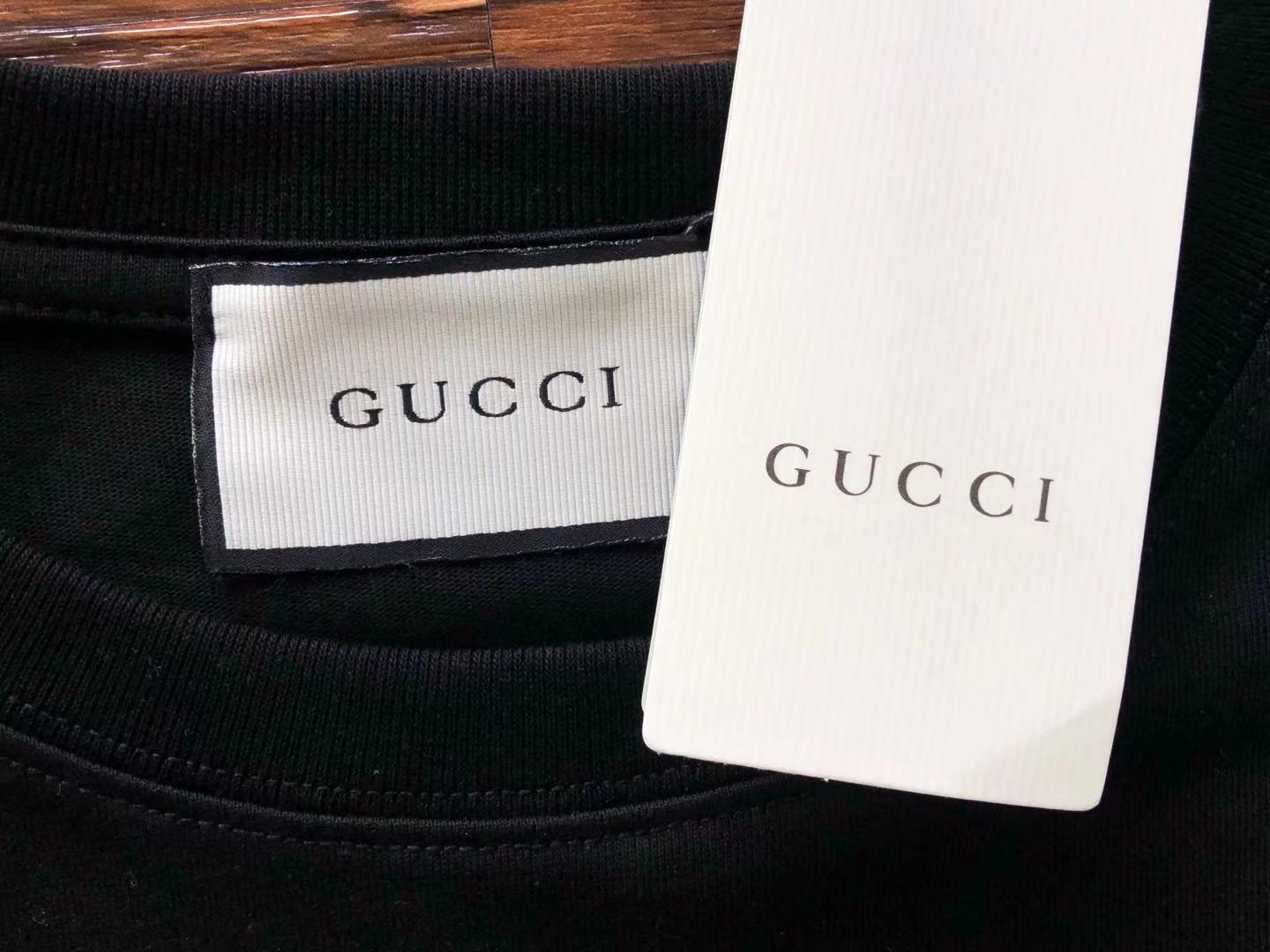 Gucci T-shirt