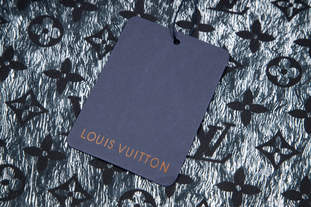 Louis Vuitton Sweatshirt
