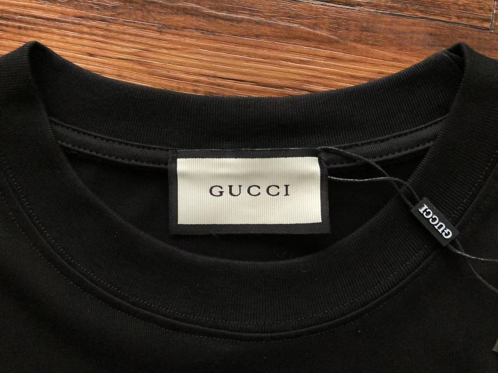 Gucci T-shirt