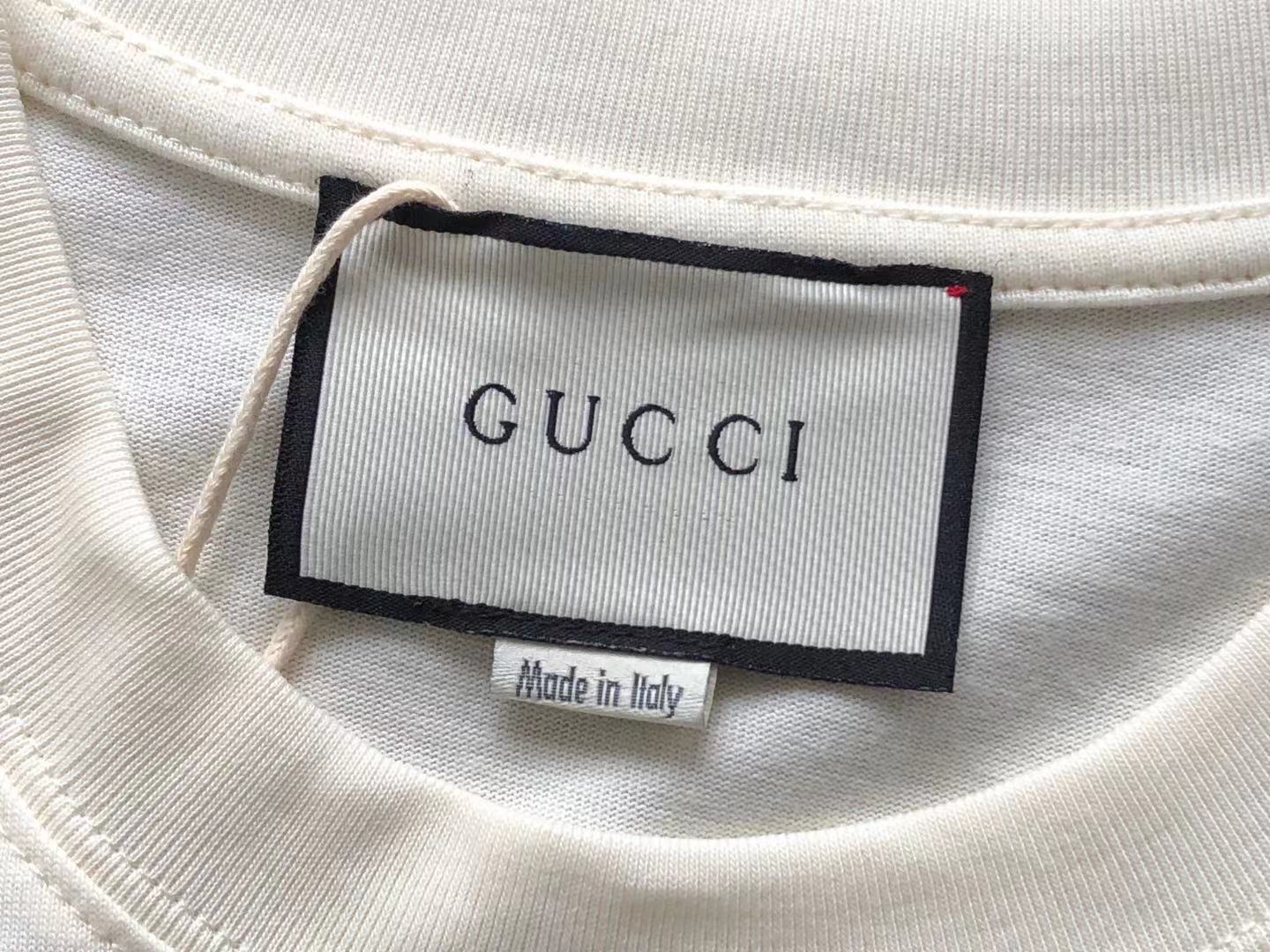 Gucci T-shirt