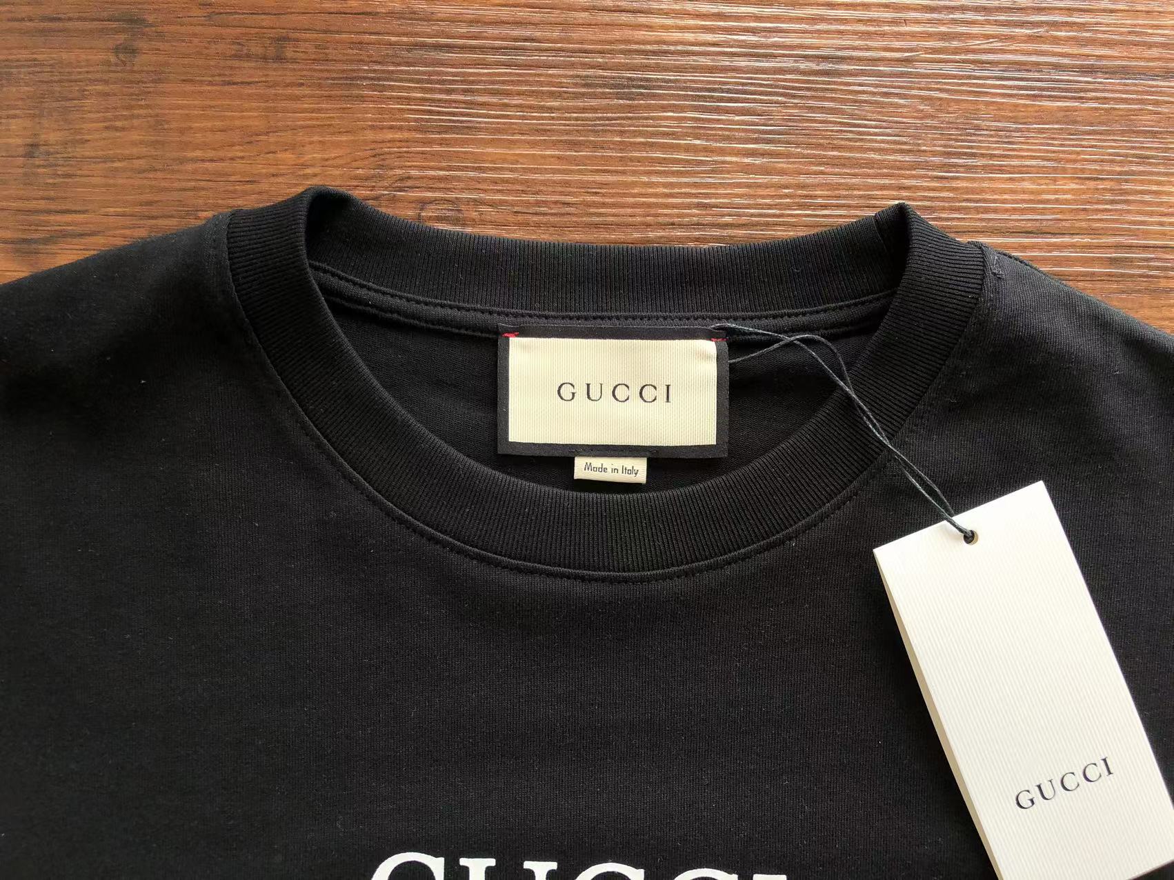 Gucci T-shirt