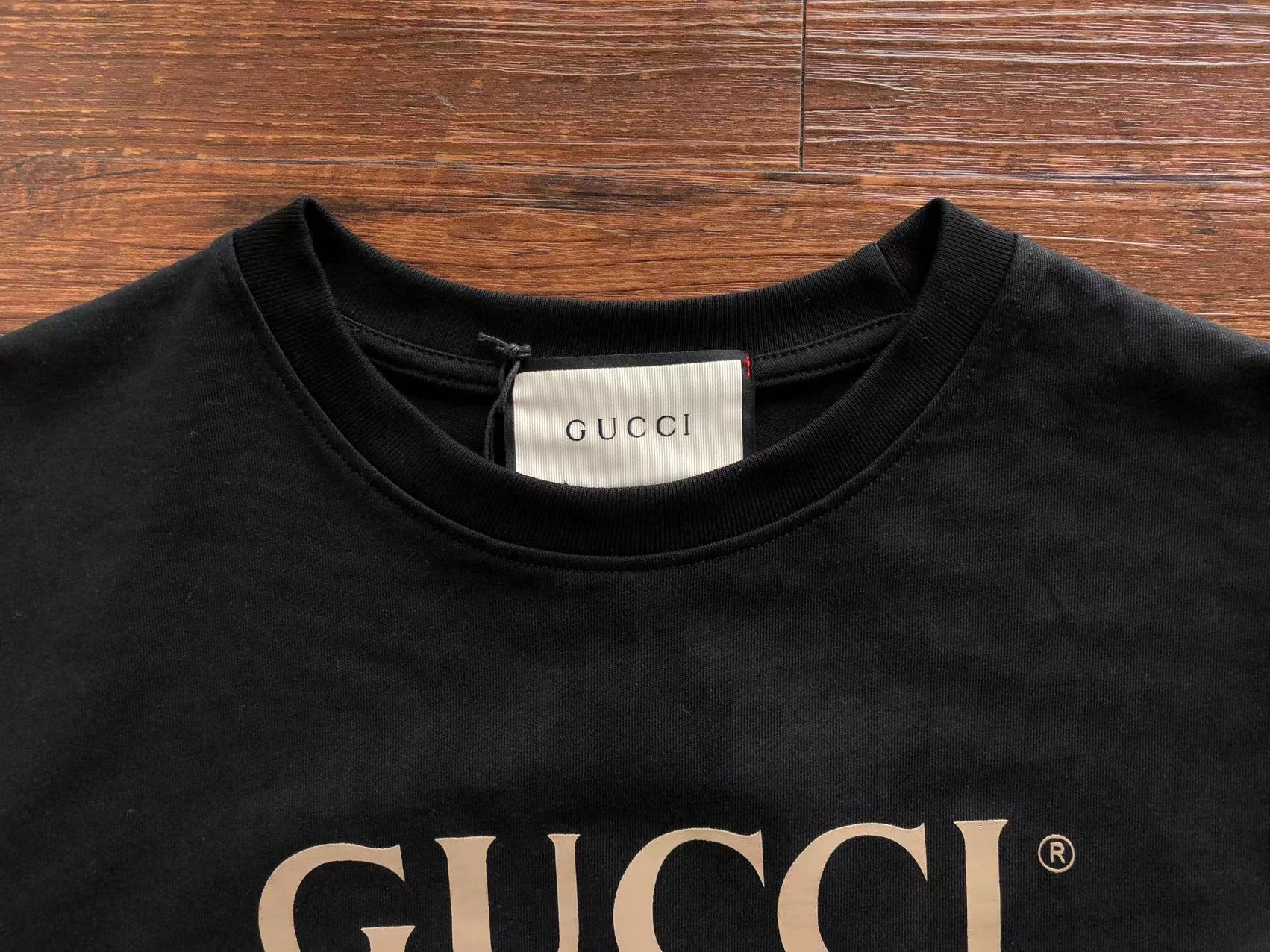 Gucci T-shirt