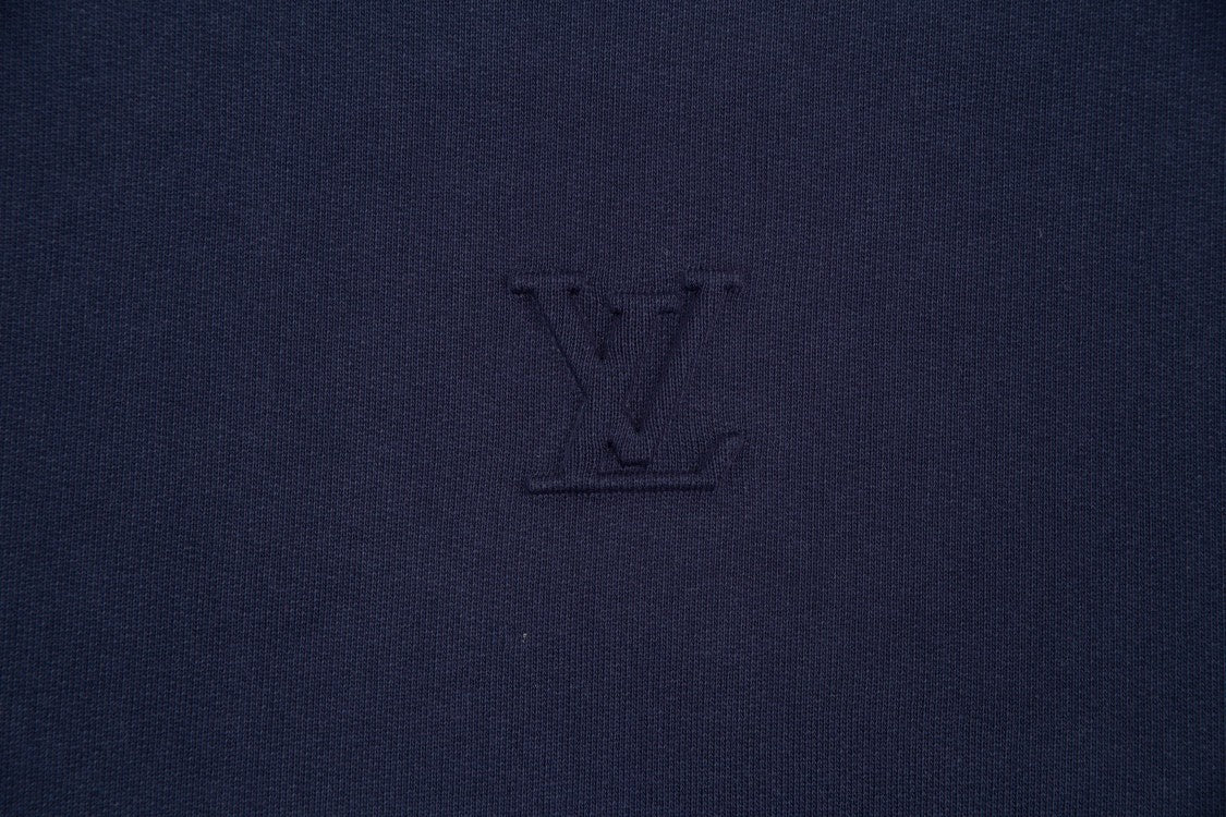 Louis Vuitton Sweatshirt