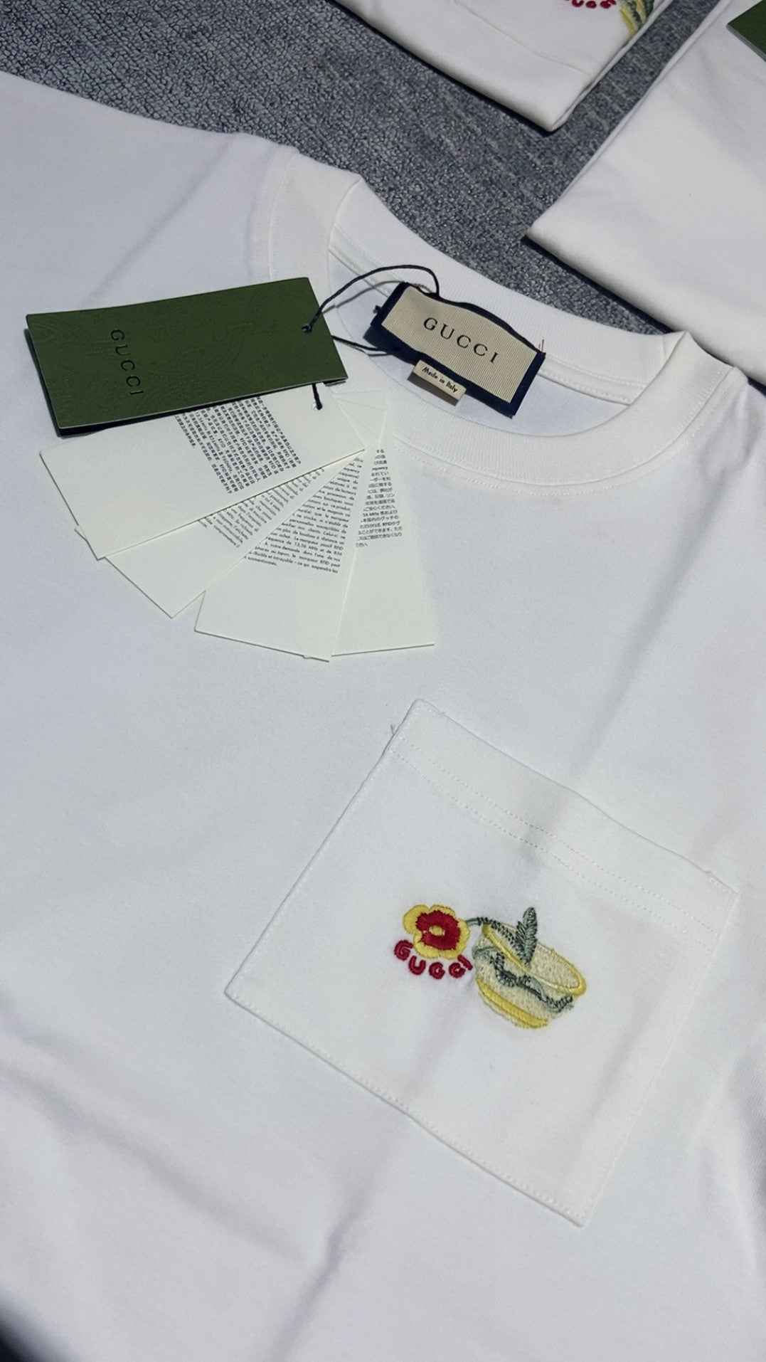Gucci T-shirt