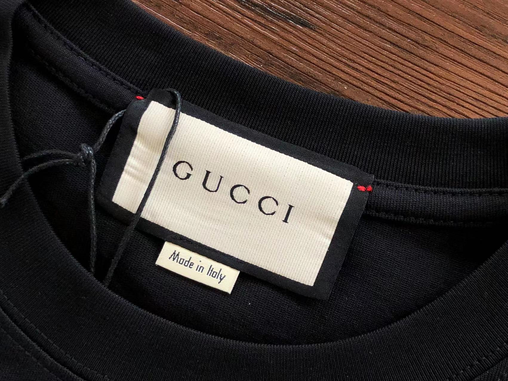 Gucci T-shirt