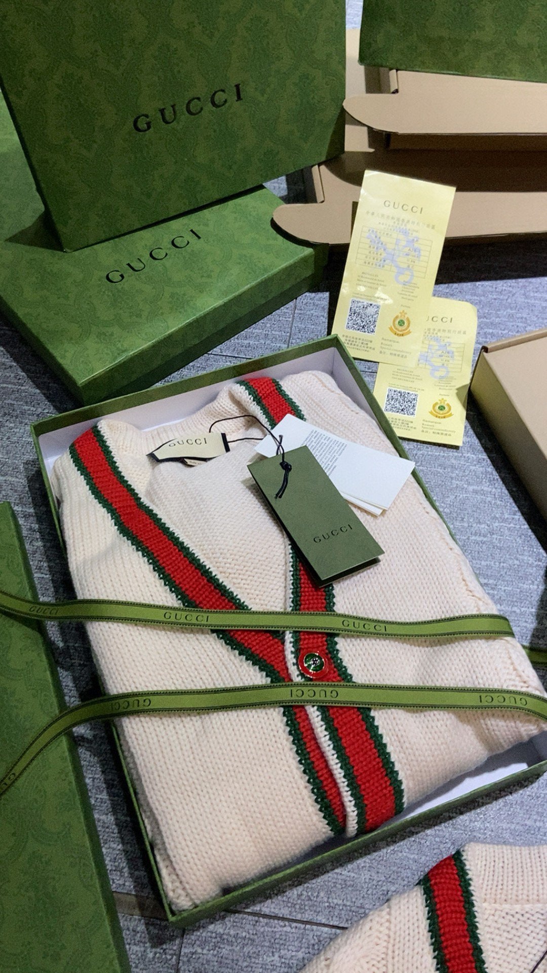 Gucci Cardigan