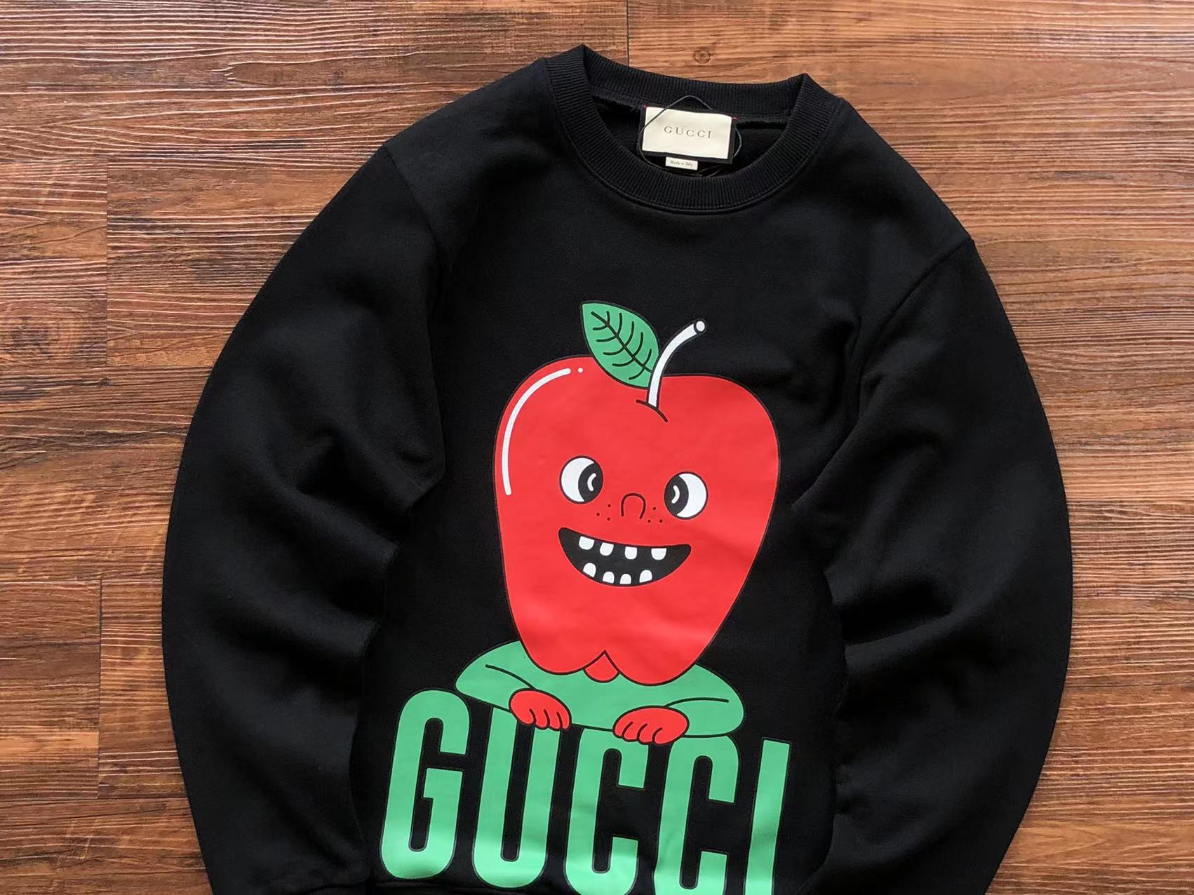 Gucci Sweatshirt
