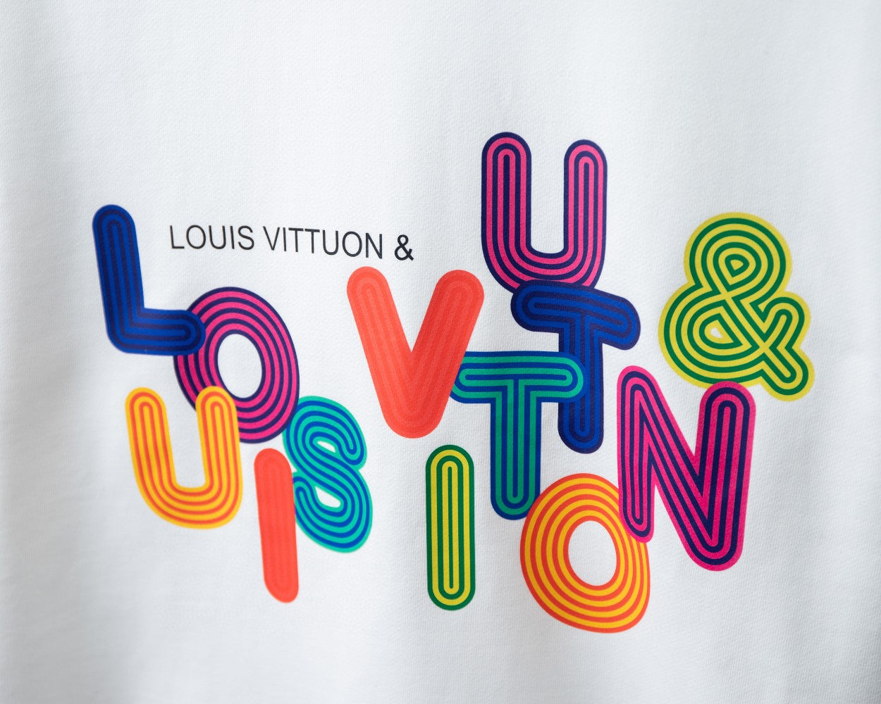 Louis Vuitton Sweatshirt