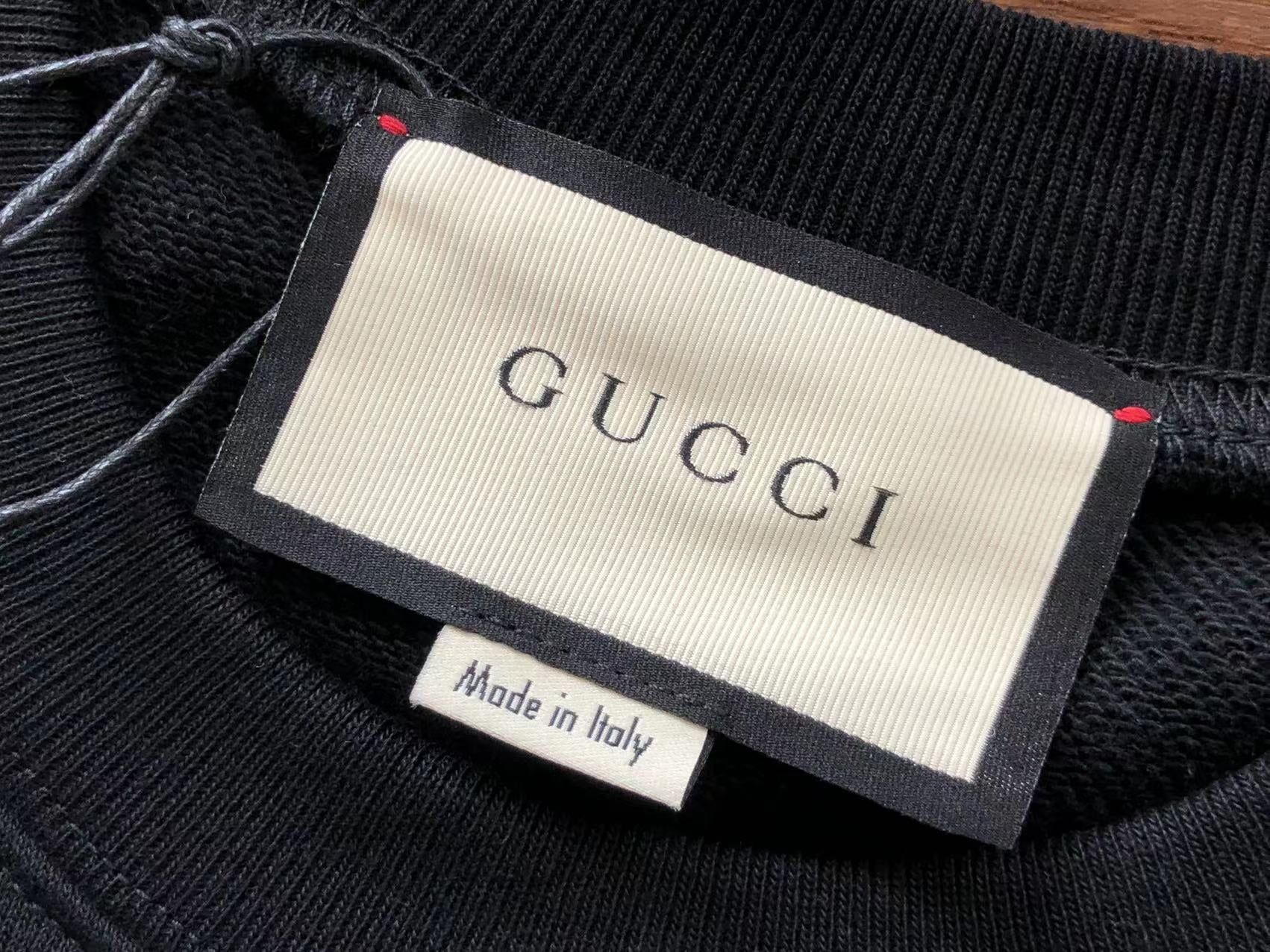 Gucci Sweatshirt