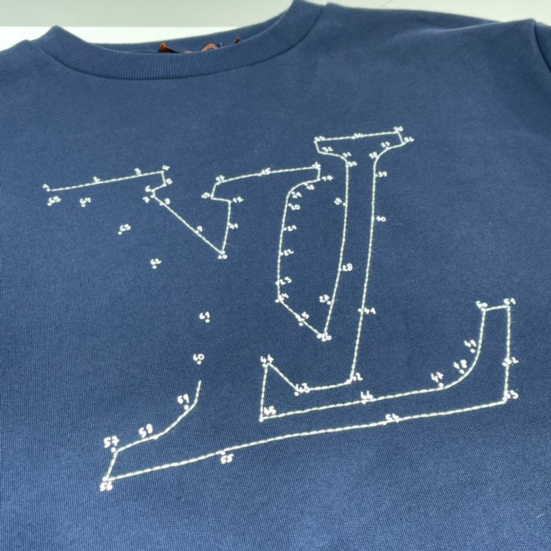 Louis Vuitton Sweatshirt