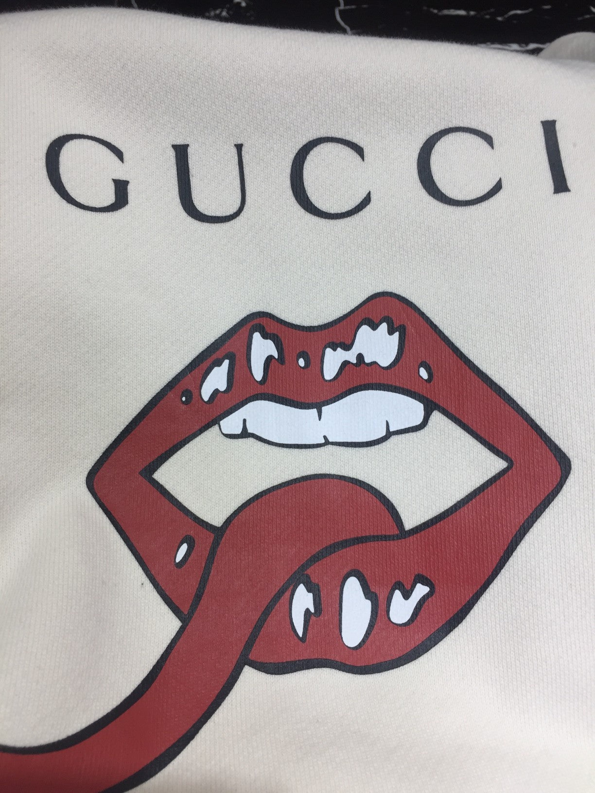 Gucci Sweatshirt