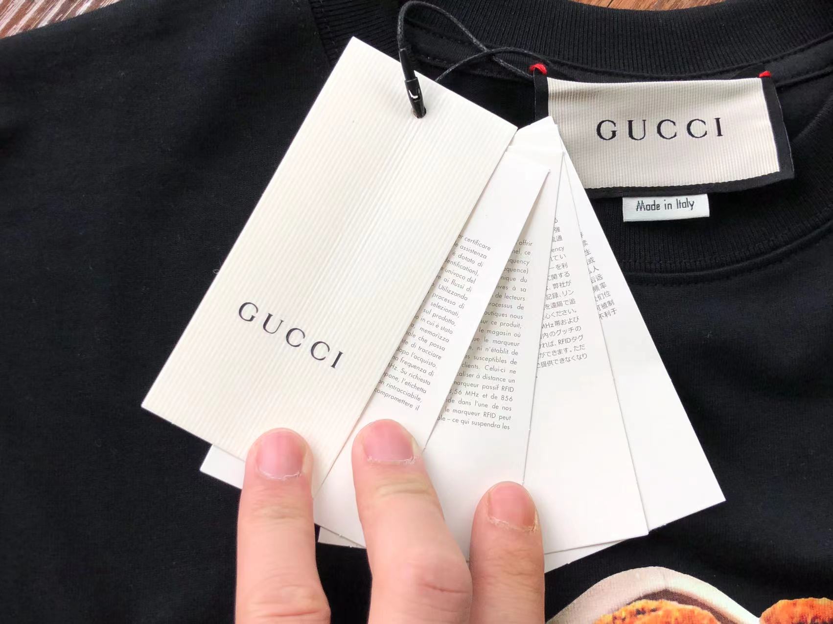 Gucci T-shirt