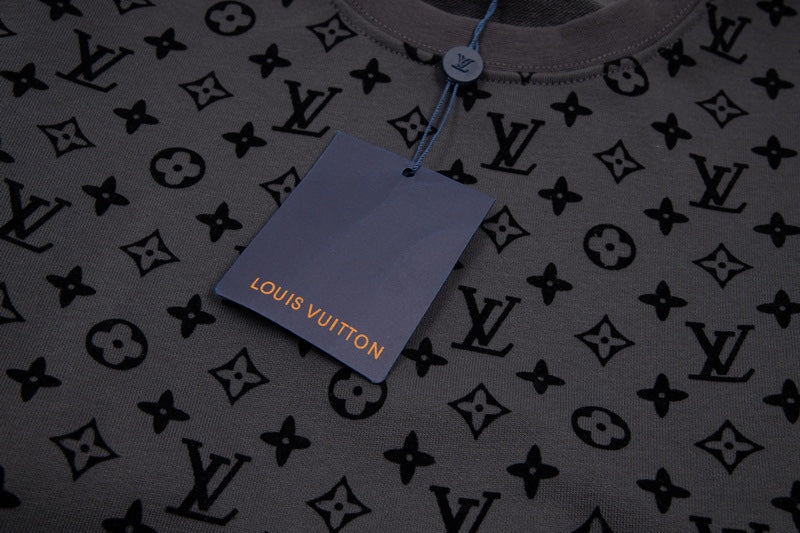 Louis Vuitton Sweatshirt