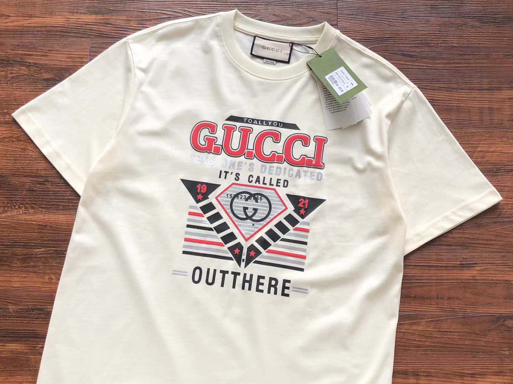 Gucci T-shirt