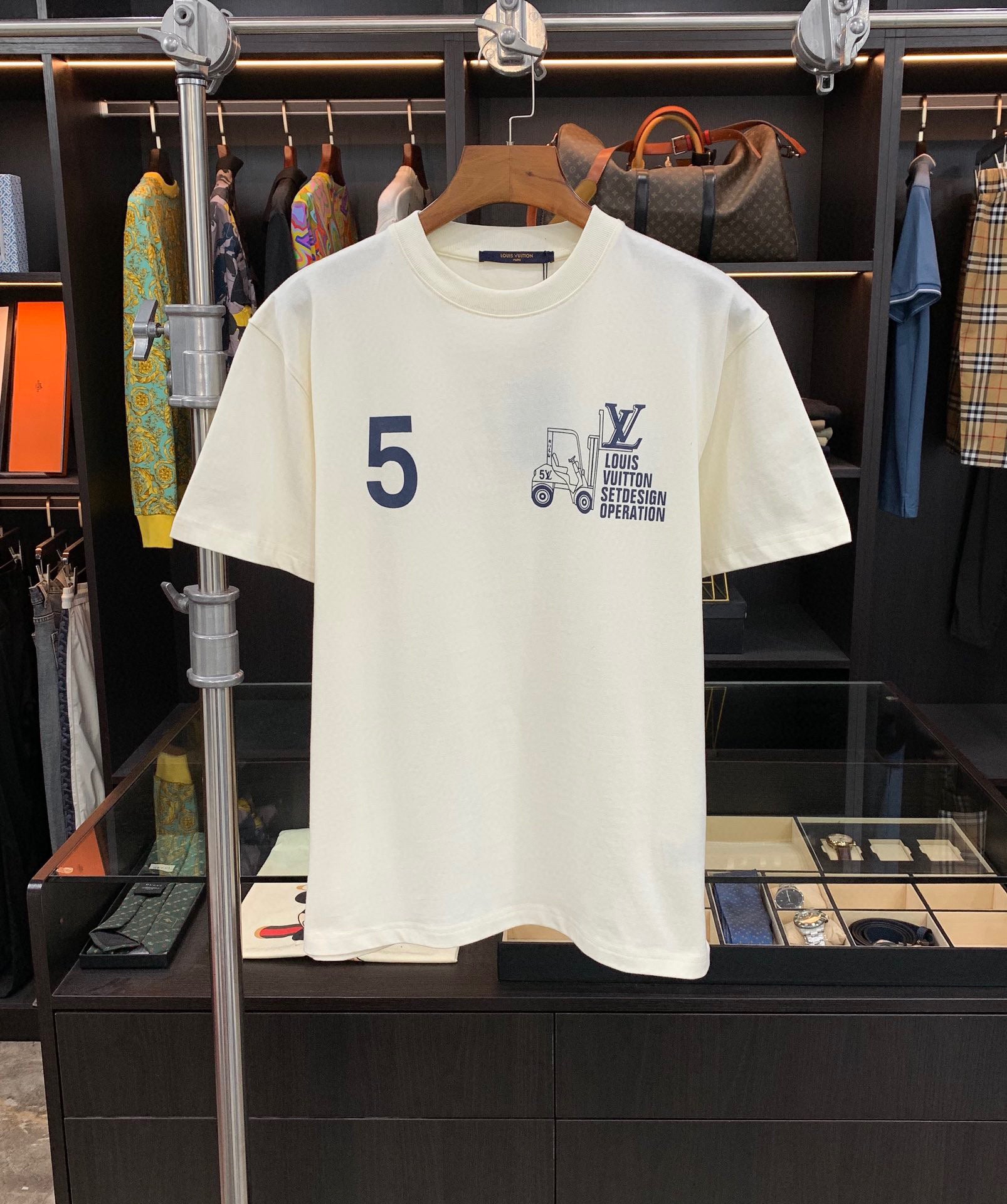 Louis Vuitton T-shirt